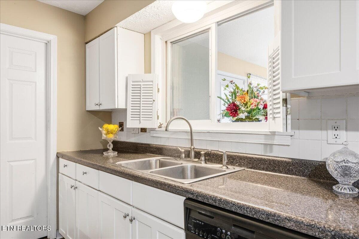 31-1178 Powell Valley Shores Cir - 1178 Powell Valley Shores Circle, Speedwell, TN 37870
