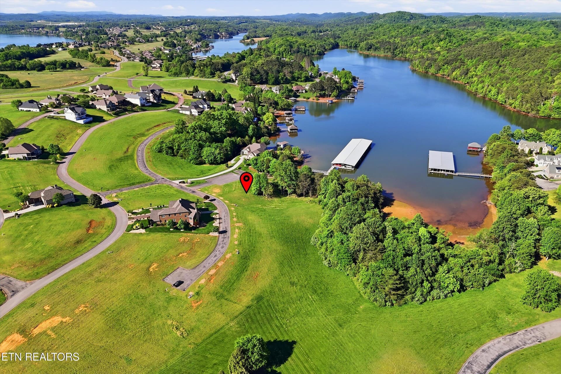 18-261 White Swan Dr-18 - 261 White Swan Drive, Vonore, TN 37885