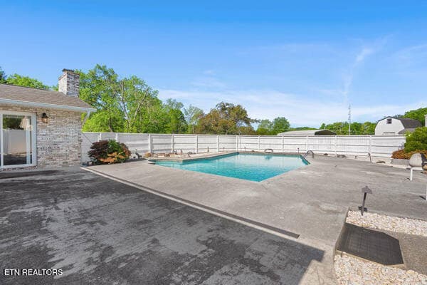 27A - 5208 John Hall Rd, Knoxville, TN 37920
