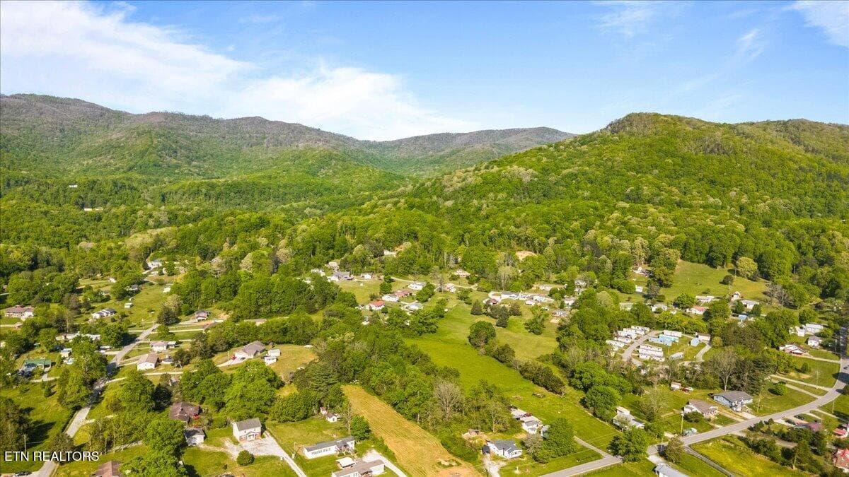 08-Park Rd - Park Rd, Caryville, TN 37714