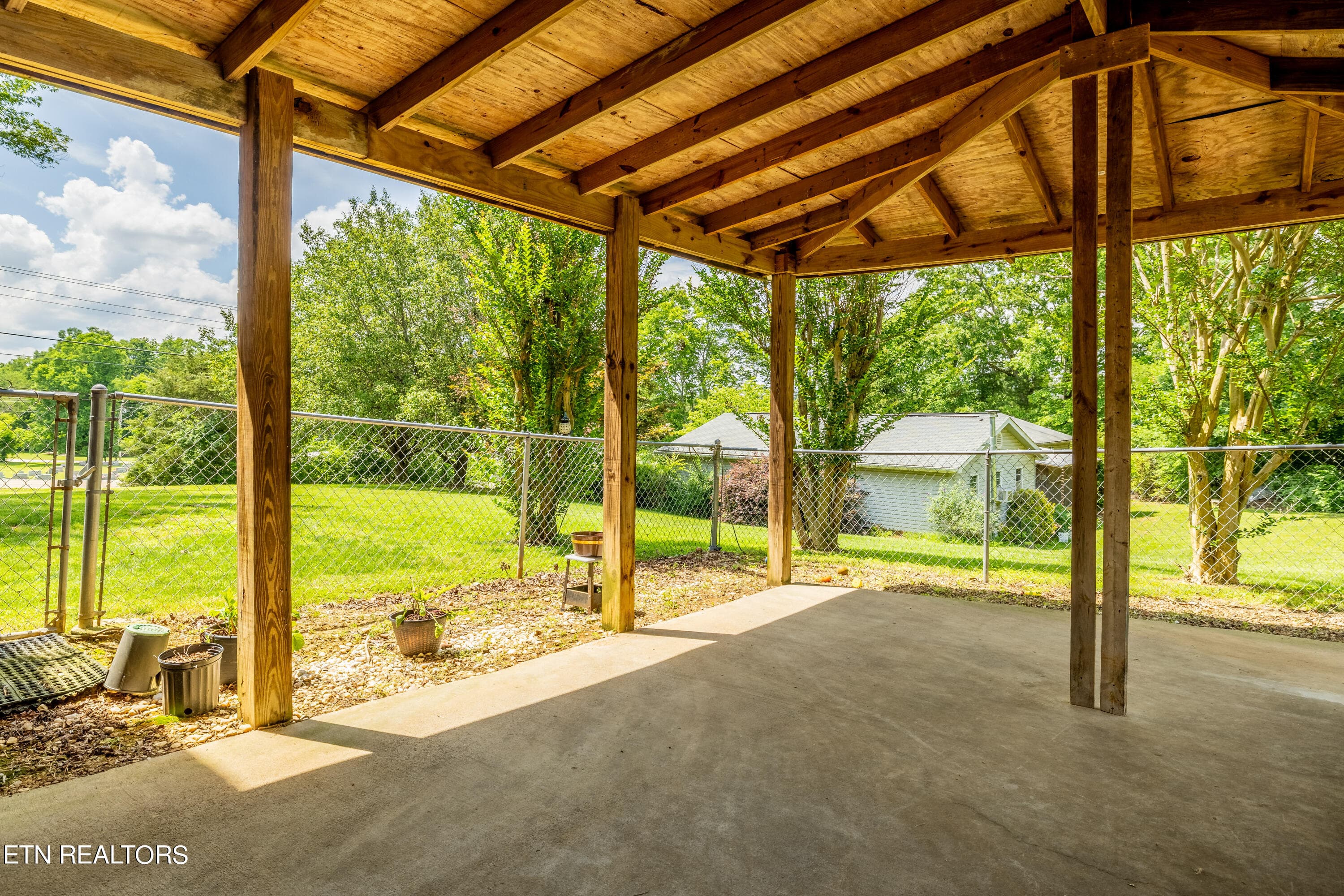 Fenced Area for Kennel - 2814 Montvale Rd, Maryville, TN 37803