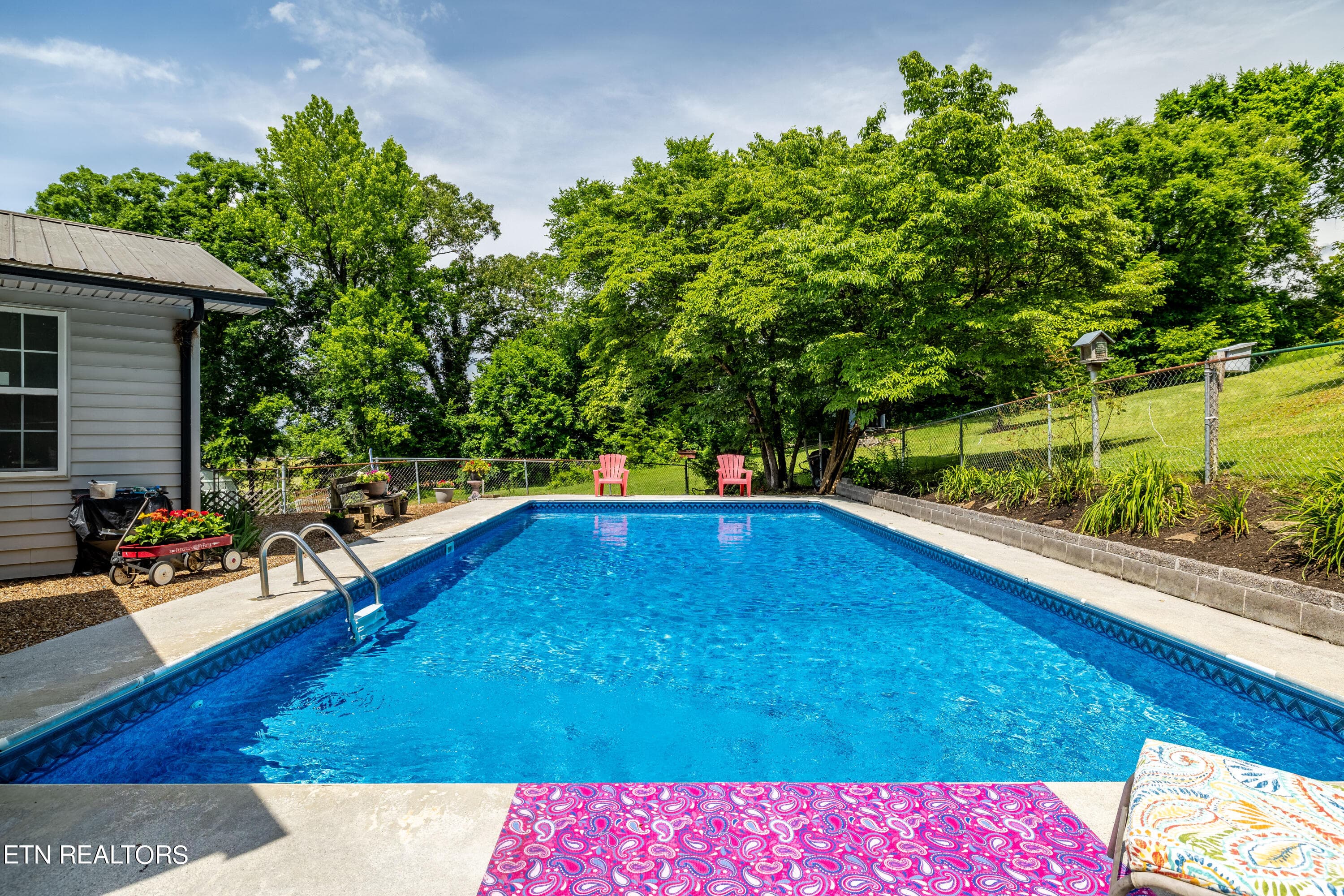 18x36 Pool - 2814 Montvale Rd, Maryville, TN 37803