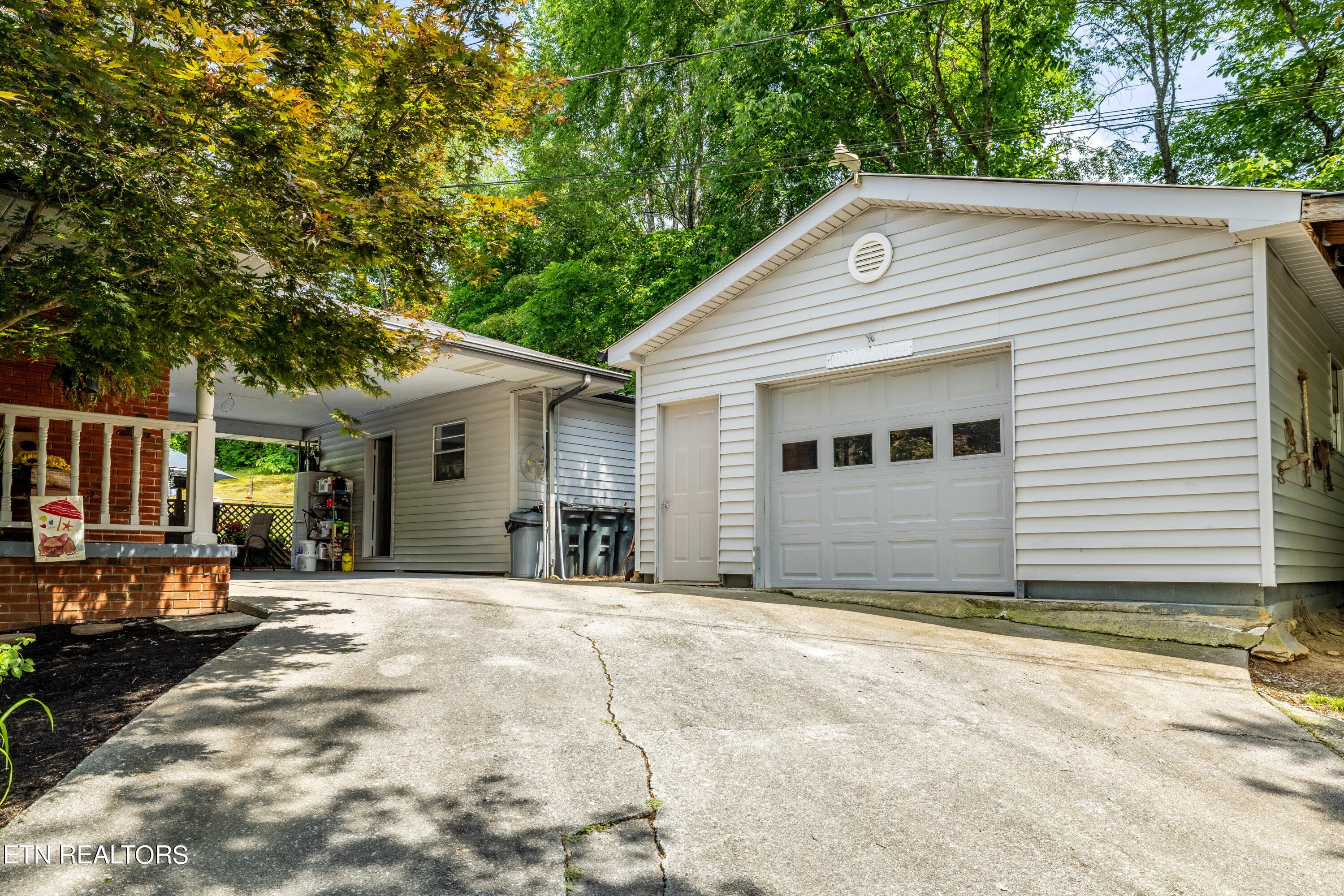 Detached Storage & Garage - 2814 Montvale Rd, Maryville, TN 37803