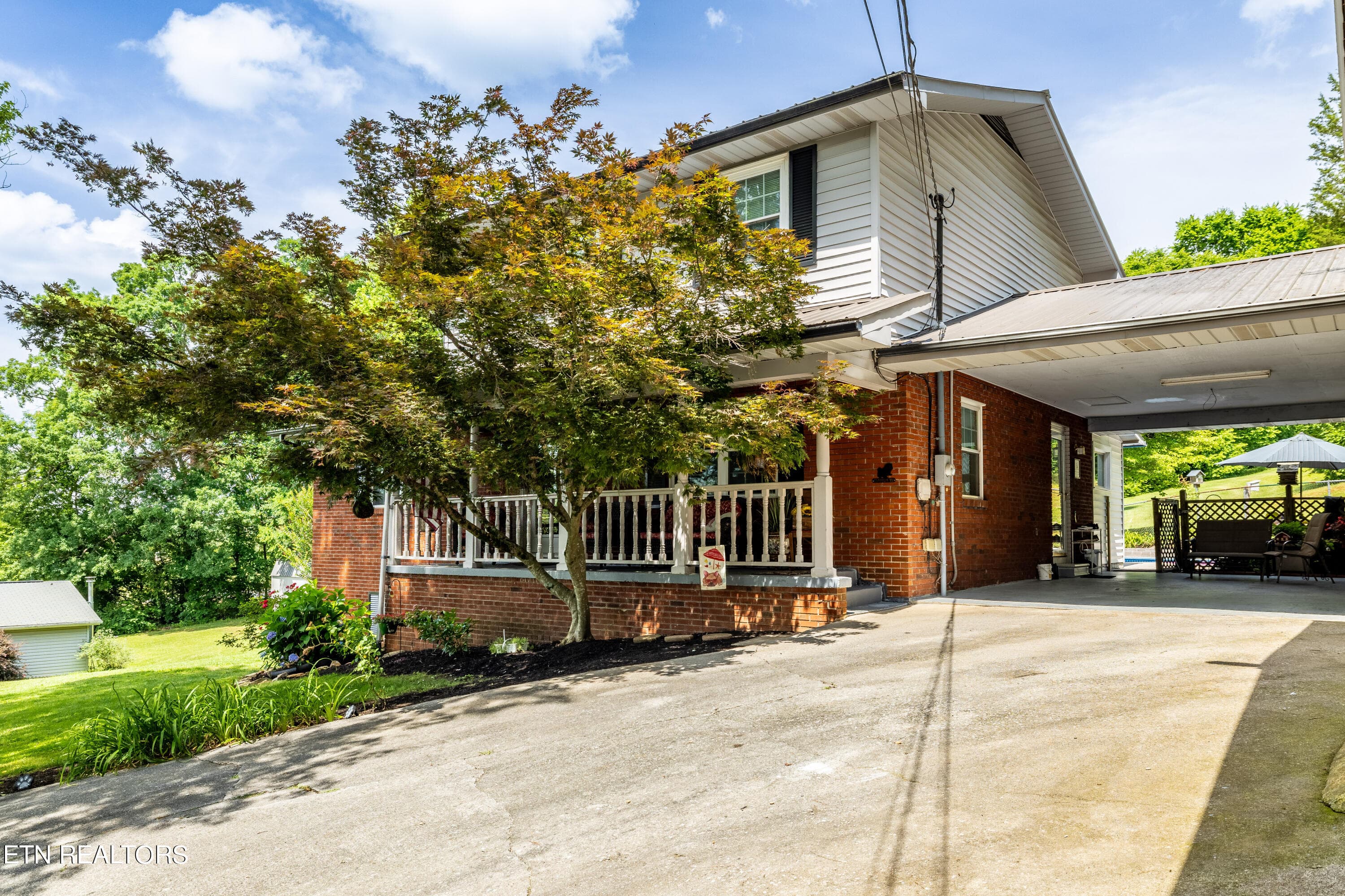 Welcome Home! - 2814 Montvale Rd, Maryville, TN 37803