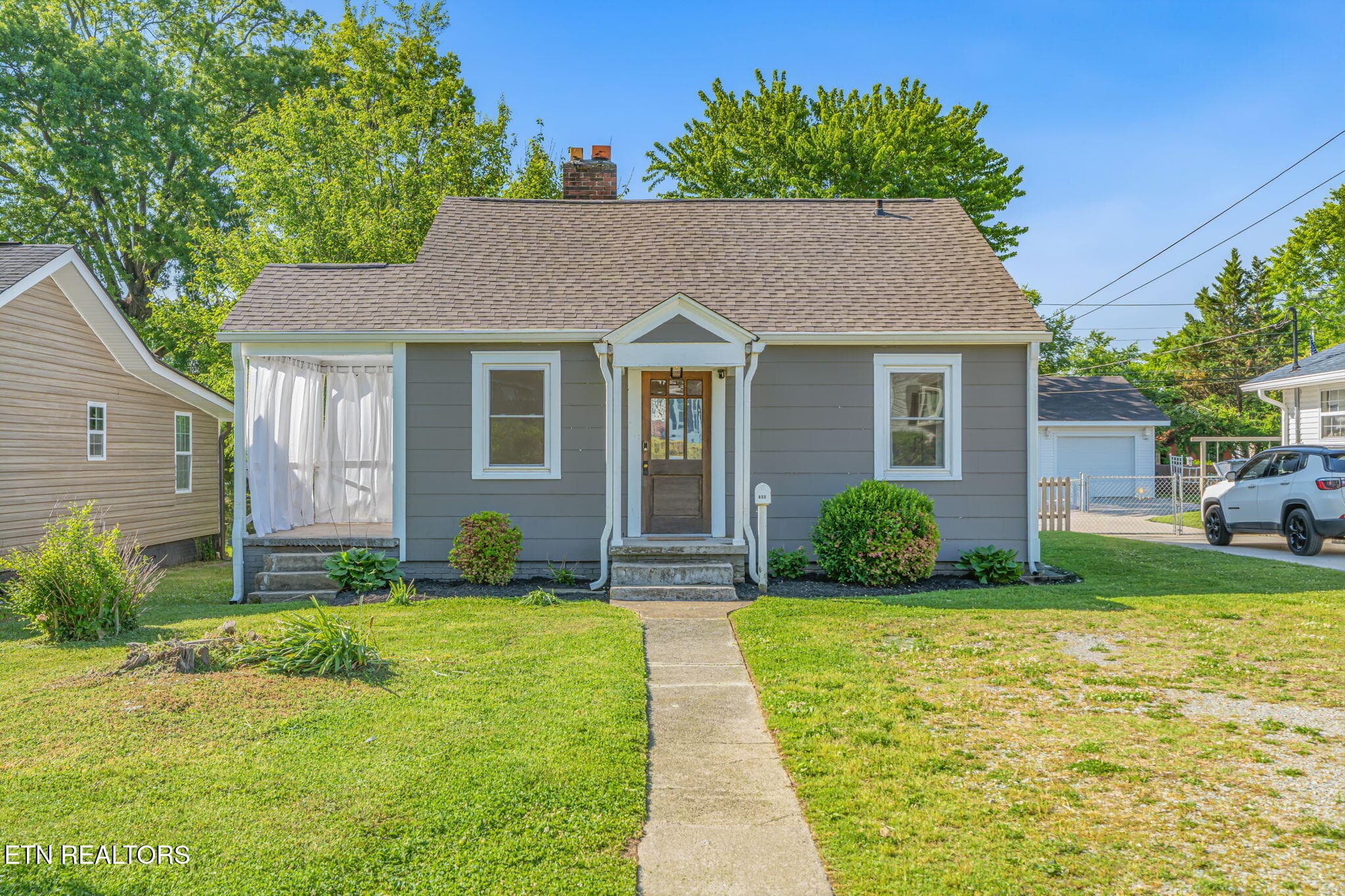 Exterior - 822 Radford Place, Knoxville, TN 37917, Knoxville
