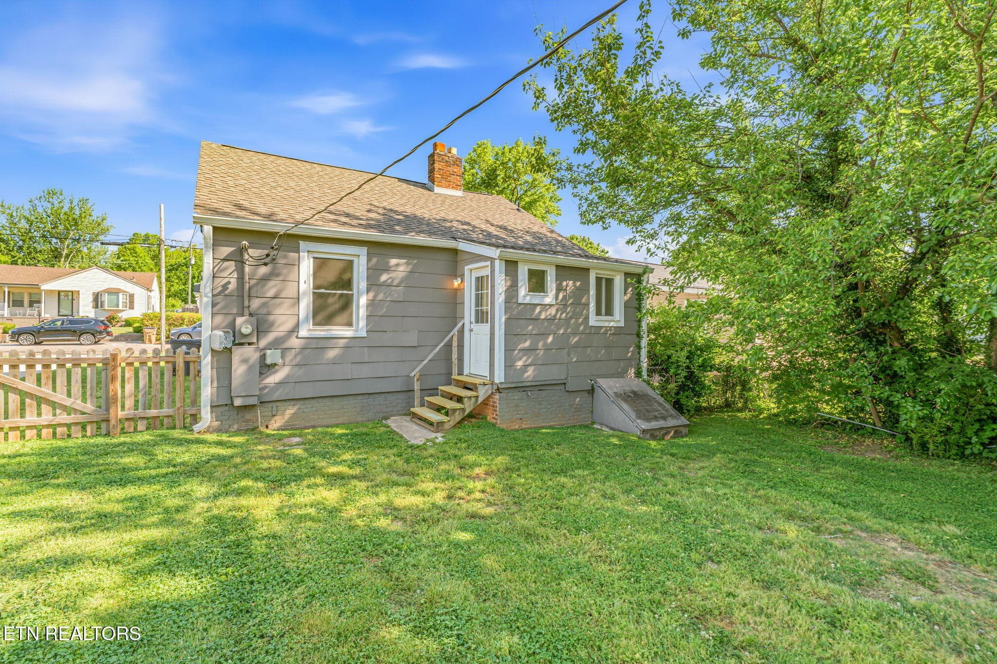 26-web-or-mls-822 Radford Place26 - 822 Radford Place, Knoxville, TN 37917, Knoxville