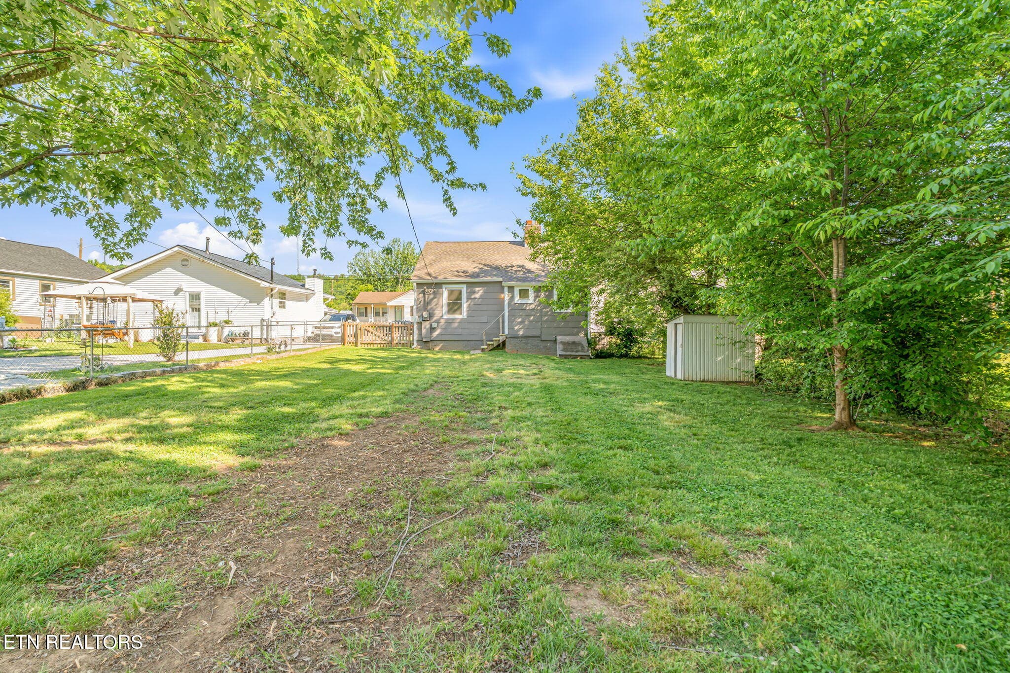 28-web-or-mls-822 Radford Place28 - 822 Radford Place, Knoxville, TN 37917, Knoxville