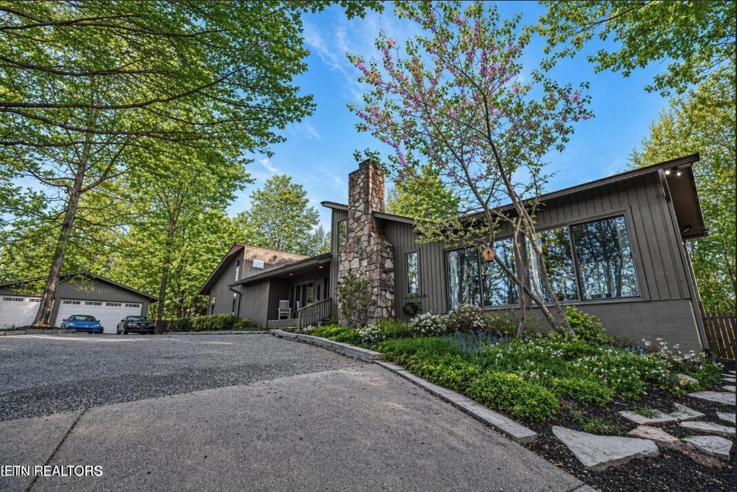Front- Right - 11104 Poplar Ridge Rd, Knoxville, TN 37932, Knoxville