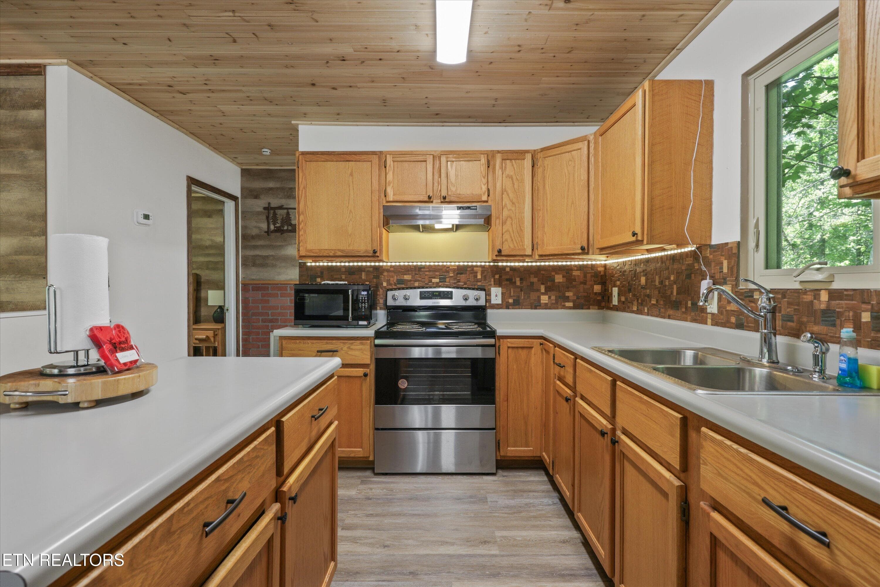 08-375 Sugar Mountain Way [2995017]-52 - 375 Sugar Mountain Way, Pigeon Forge, TN 37863