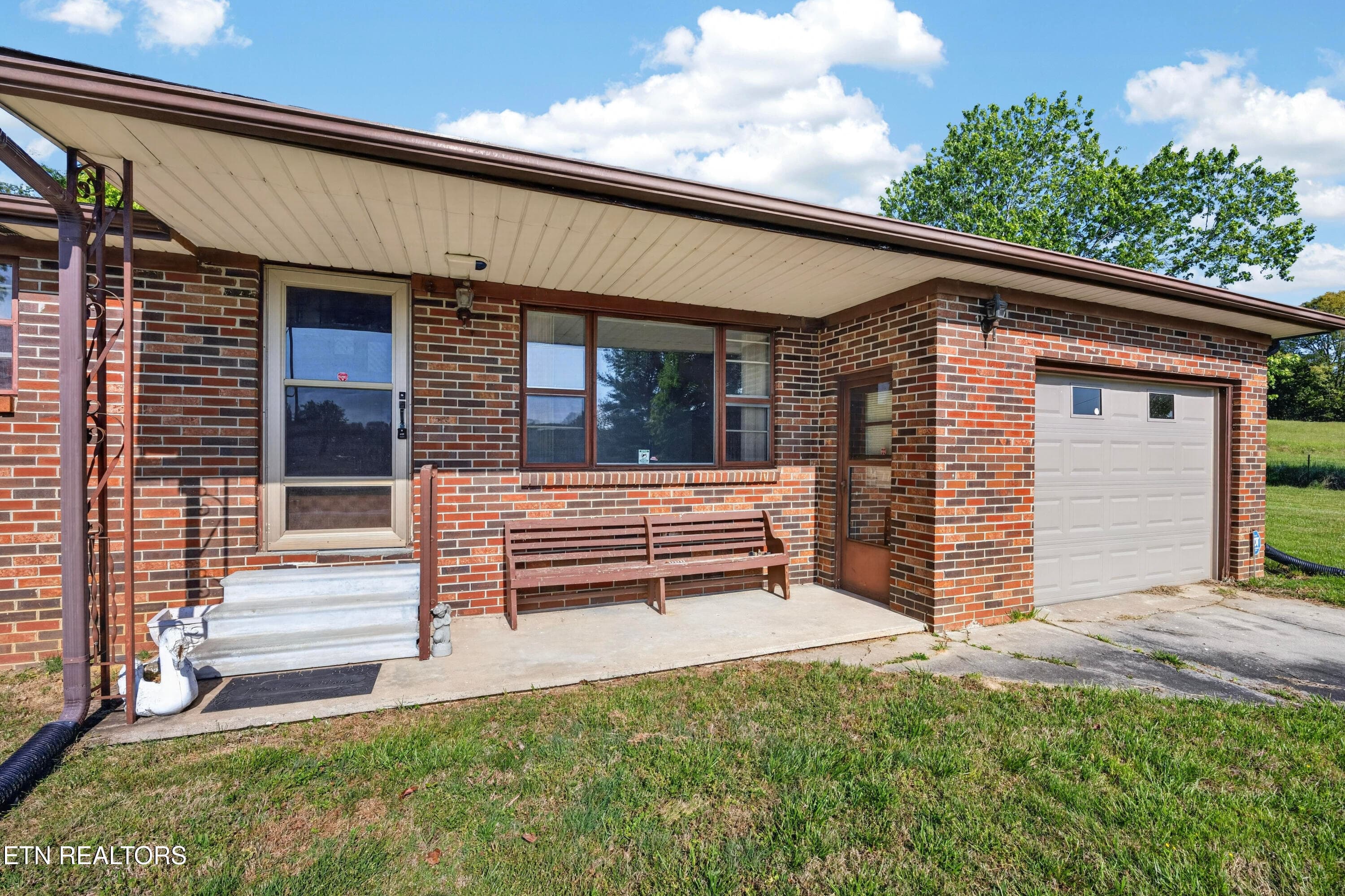 19-019_59-8N5A5739 - 1018 New Hope Rd, Hilham, TN 38568