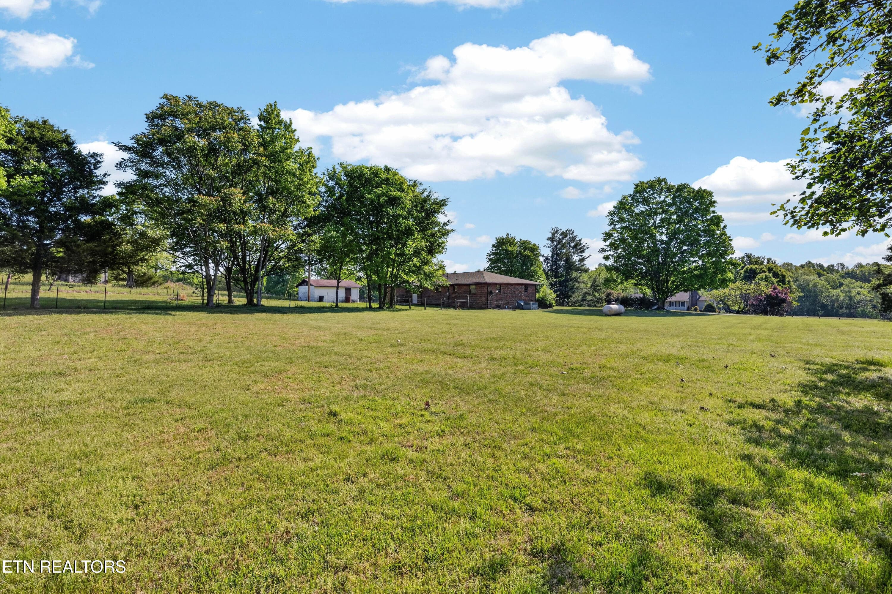 20-021_67-8N5A5750 - 1018 New Hope Rd, Hilham, TN 38568
