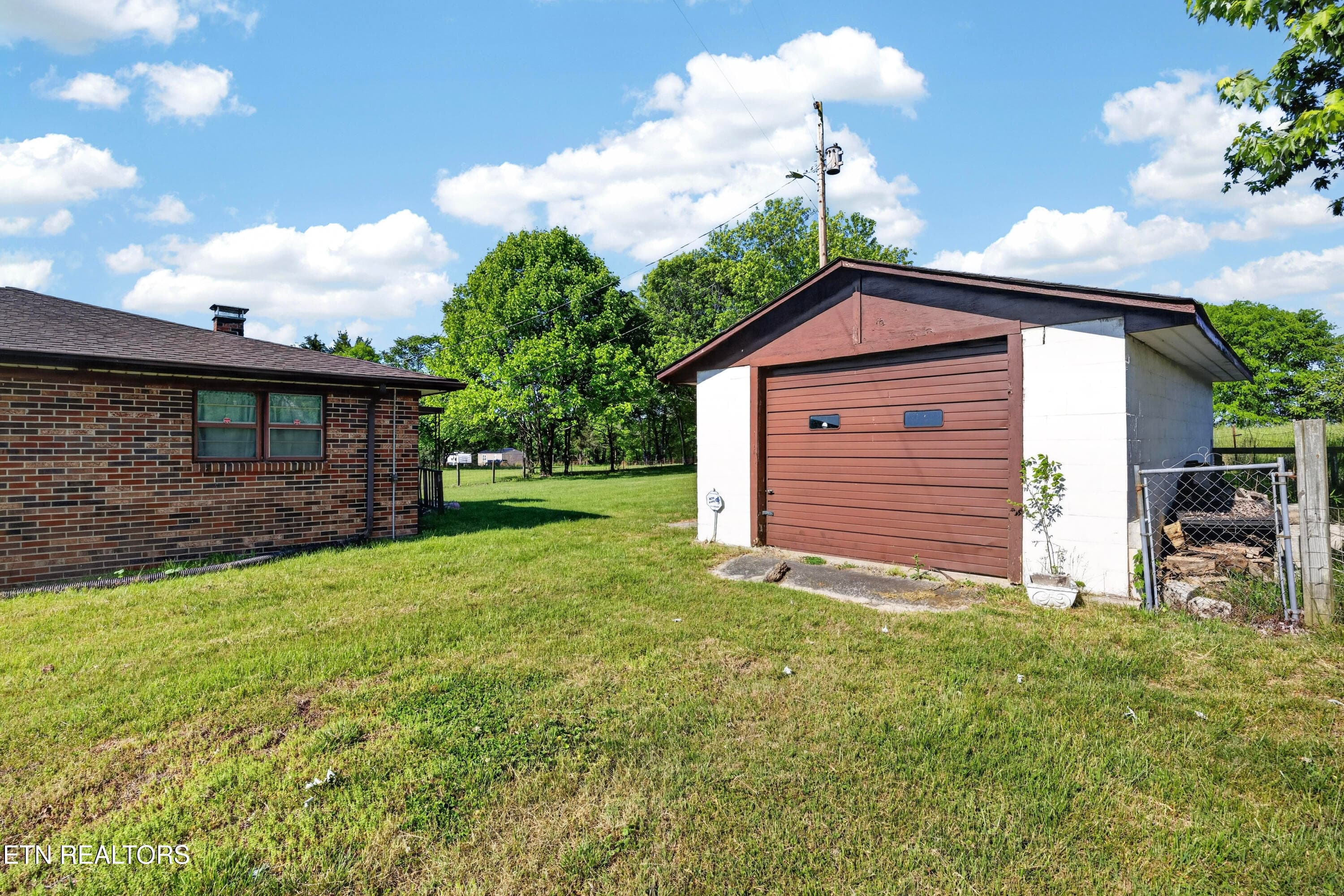 22-023_73-8N5A5759 - 1018 New Hope Rd, Hilham, TN 38568