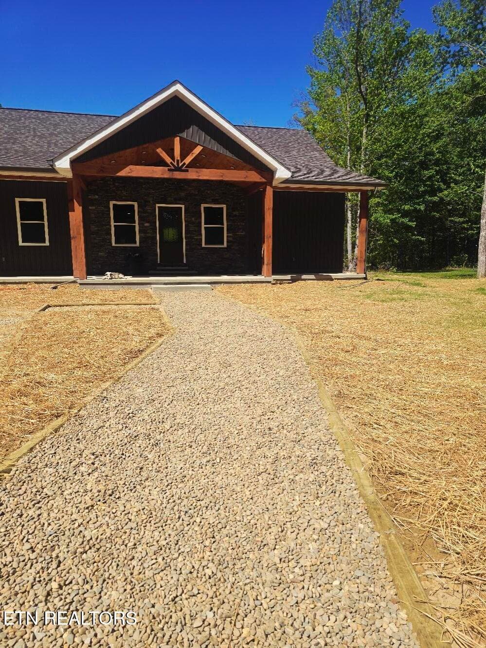 20260423_111544 - 186 Short Leaf Lane, Oneida, TN 37841
