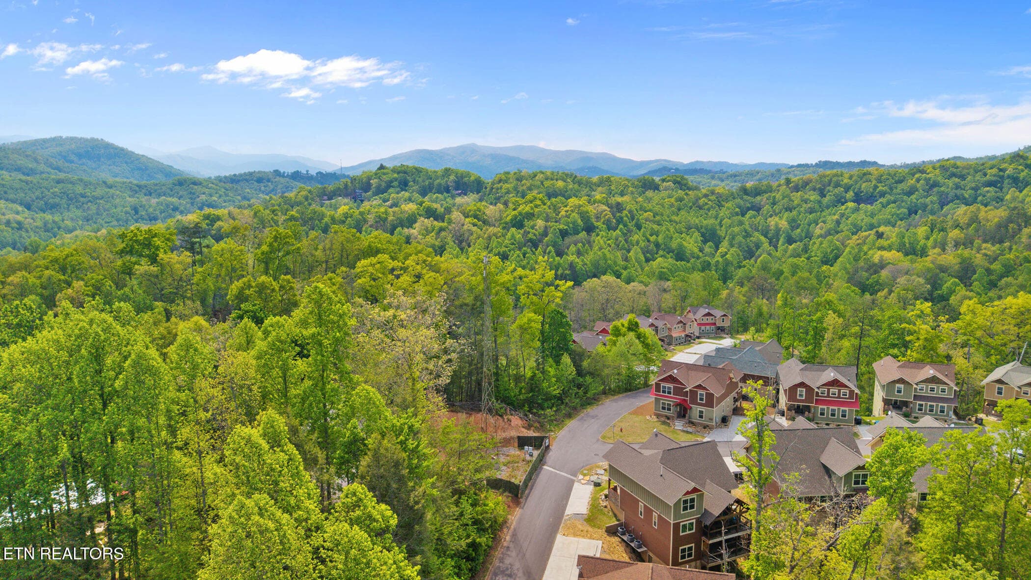 dji_20260424154131_0898_d - 906 Whittlers Way, Gatlinburg, TN 37738, Gatlinburg
