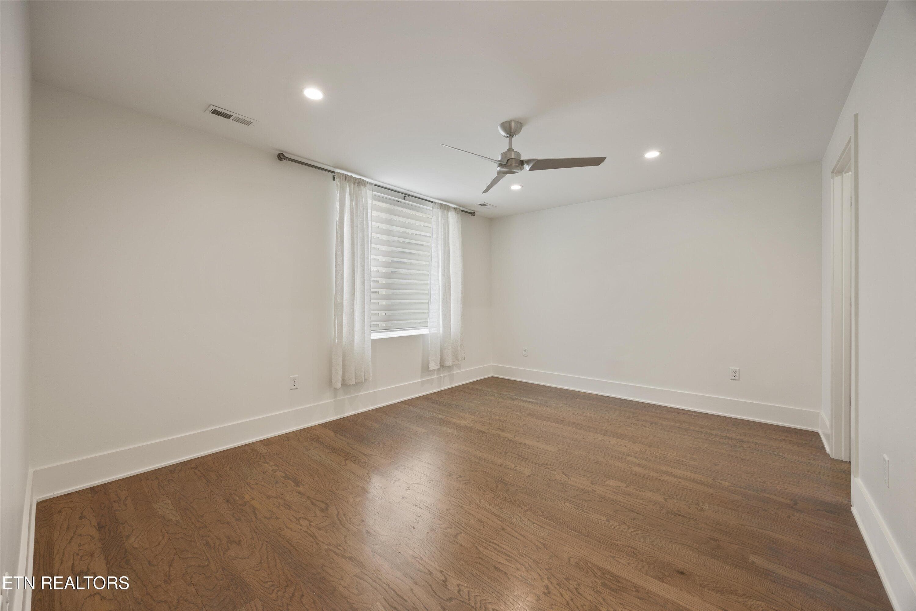 28-521 W Vine Avenue 32 - 521 W Vine Ave, Knoxville, TN 37902
