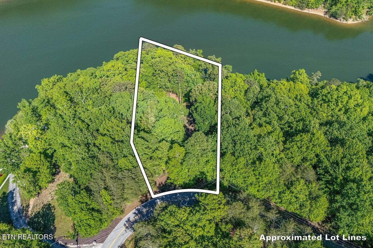 IS 1 - 1196 Indian Shadows Drive 28, Ten Mile, TN 37880