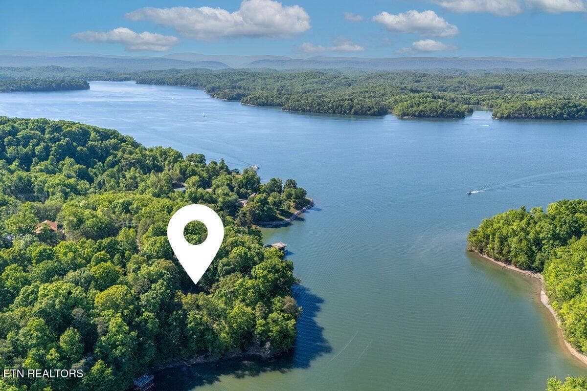 IS 18 - 1196 Indian Shadows Drive 28, Ten Mile, TN 37880