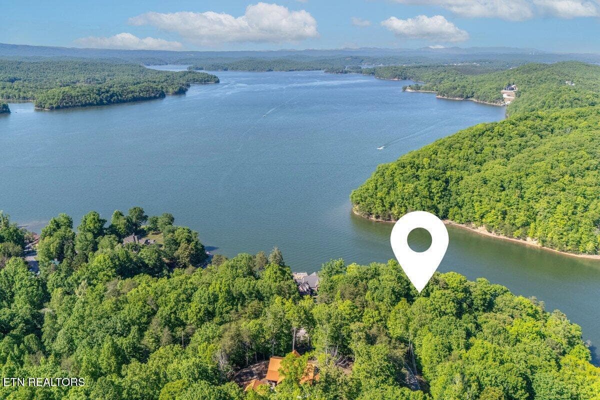 IS 16 - 1196 Indian Shadows Drive 28, Ten Mile, TN 37880