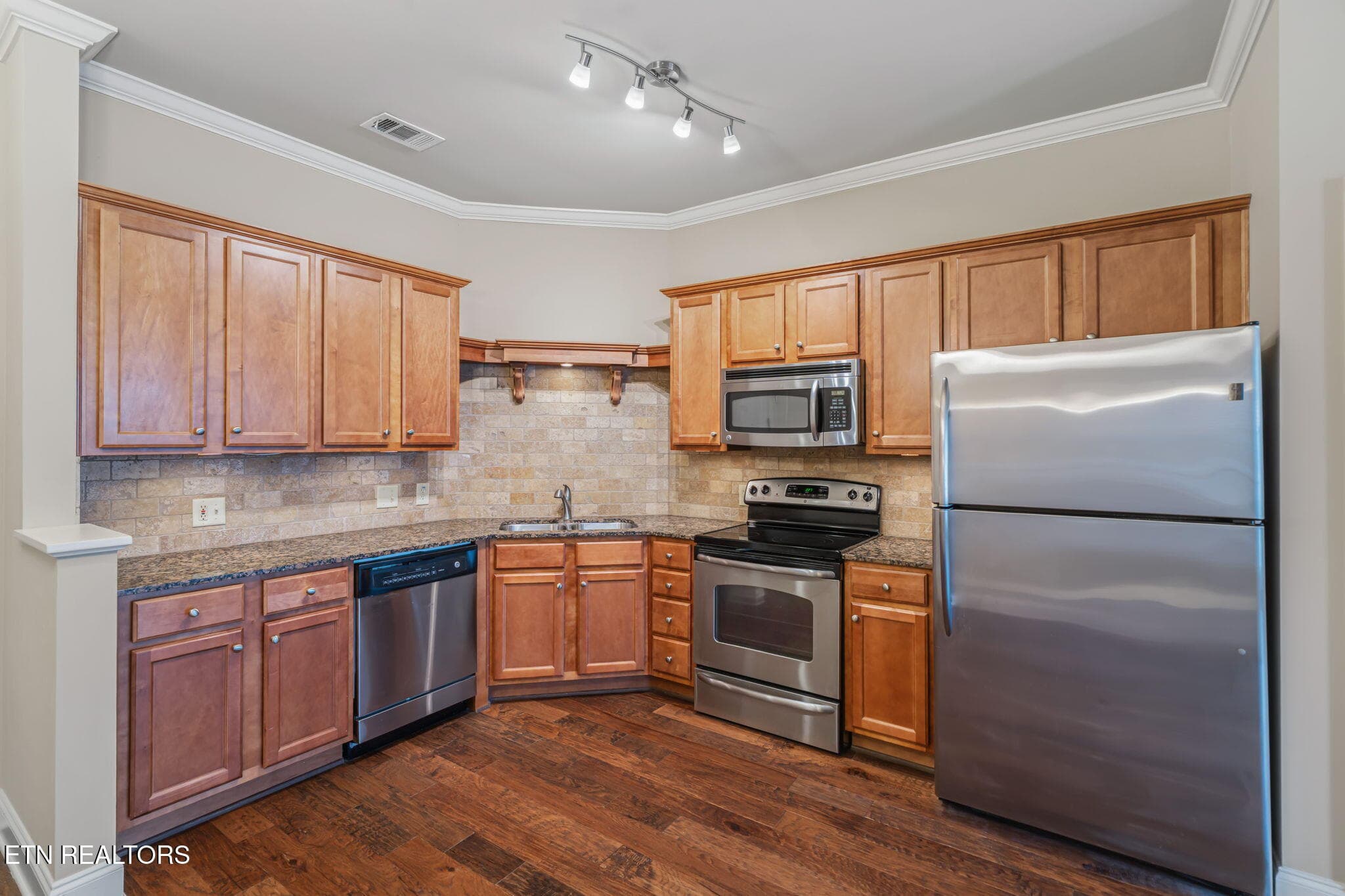 Kitchen Area - 445 W Blount Ave 409, Knoxville, TN 37920, Knoxville