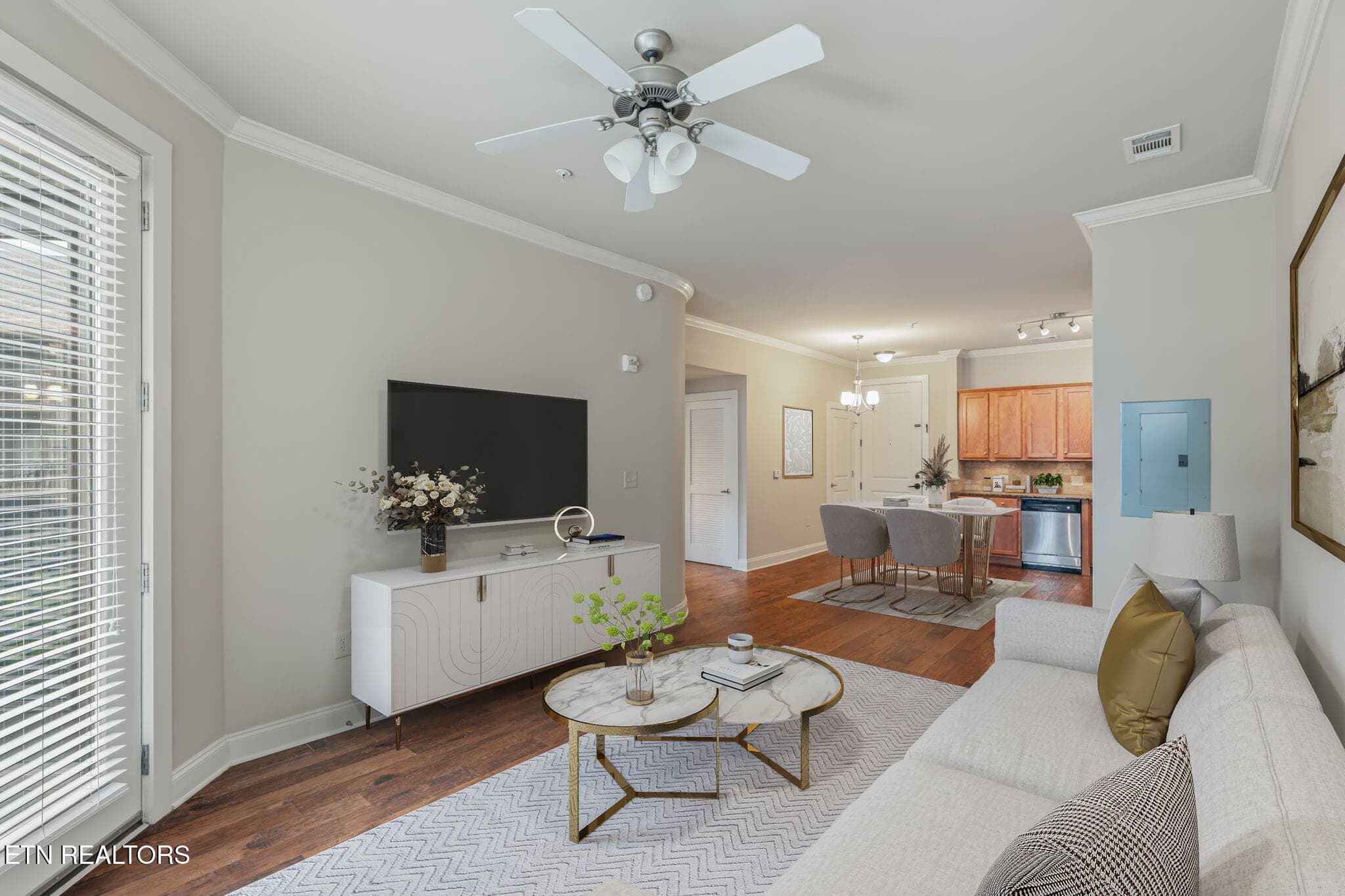 Living Area towards Kitchen - 445 W Blount Ave 409, Knoxville, TN 37920, Knoxville