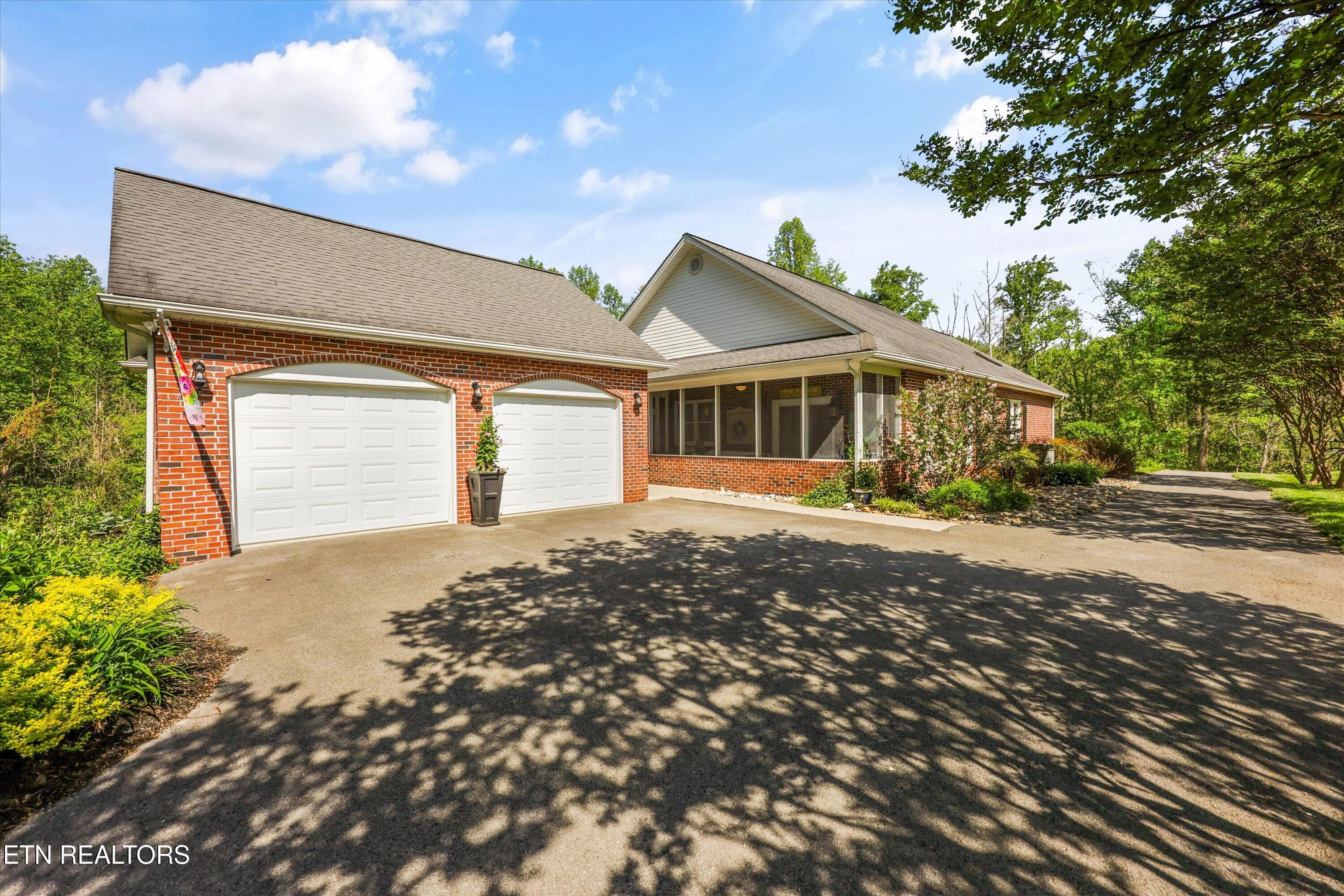 0001BA61-B2BD-4065-B51E-A120A33FB3D1 - 4151 Cave Springs Rd, Tazewell, TN 37879
