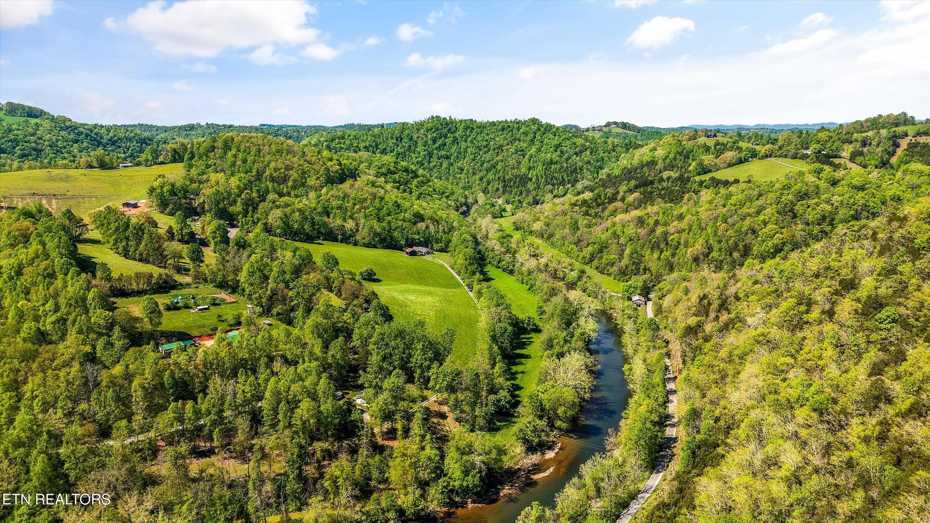 17984925-DFC5-46ED-B529-BDAEE1F359A1 - 4151 Cave Springs Rd, Tazewell, TN 37879