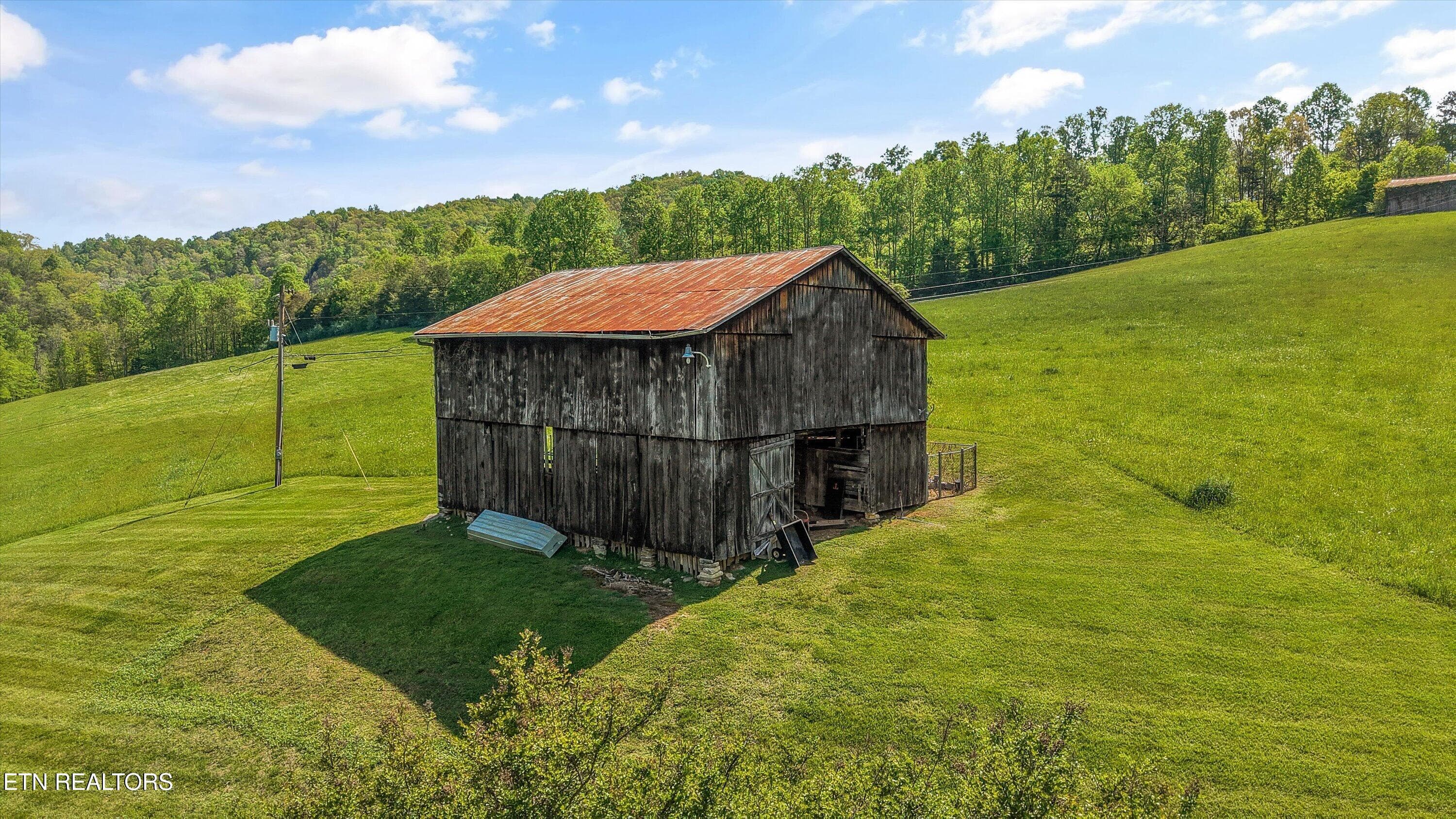 B9644DF1-B4C7-4E09-B31C-F06B2551FDB2 - 4151 Cave Springs Rd, Tazewell, TN 37879