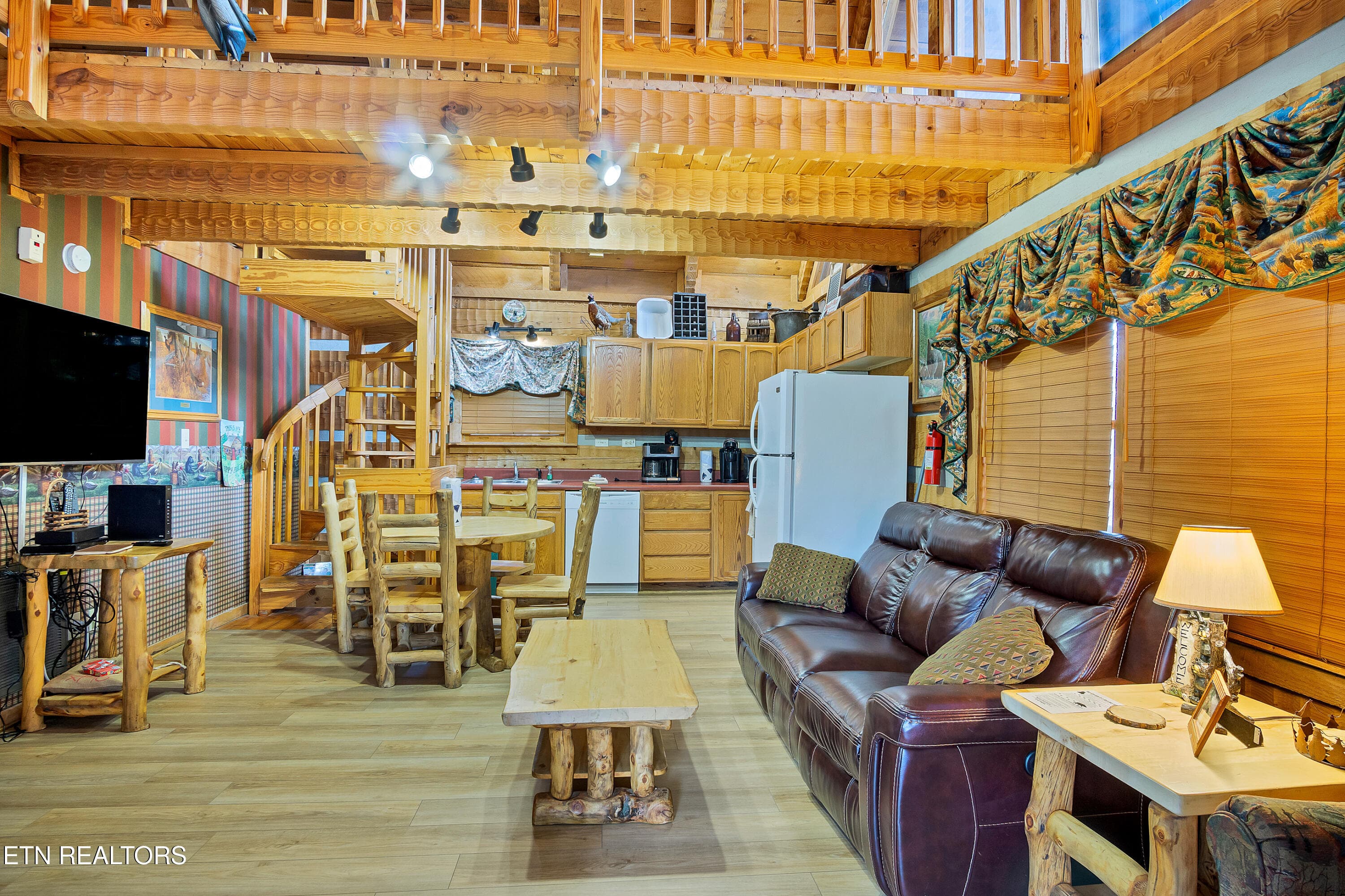 DSC02699 - 142 Tolliver Tr, Townsend, TN 37882