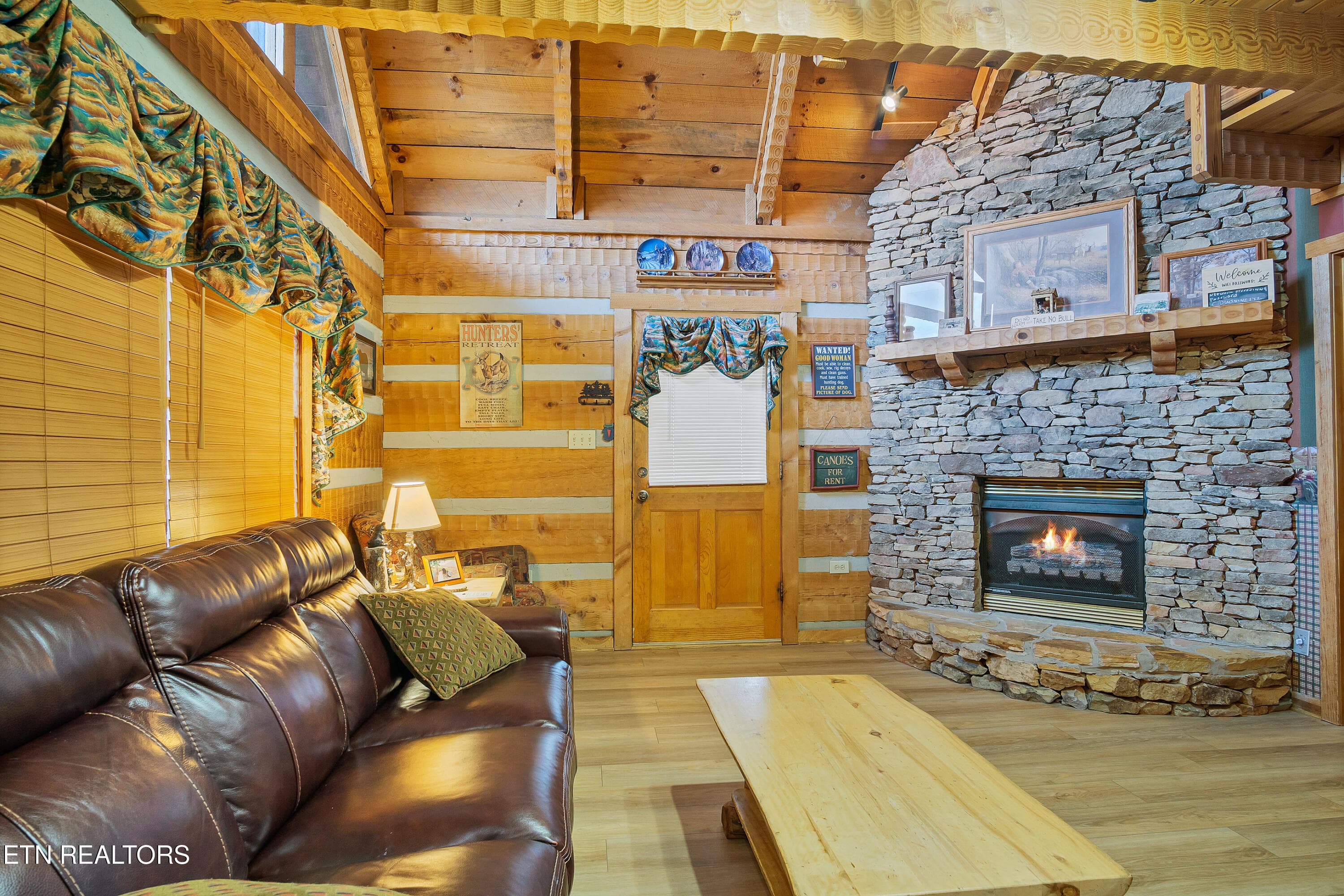 DSC02708 - 142 Tolliver Tr, Townsend, TN 37882