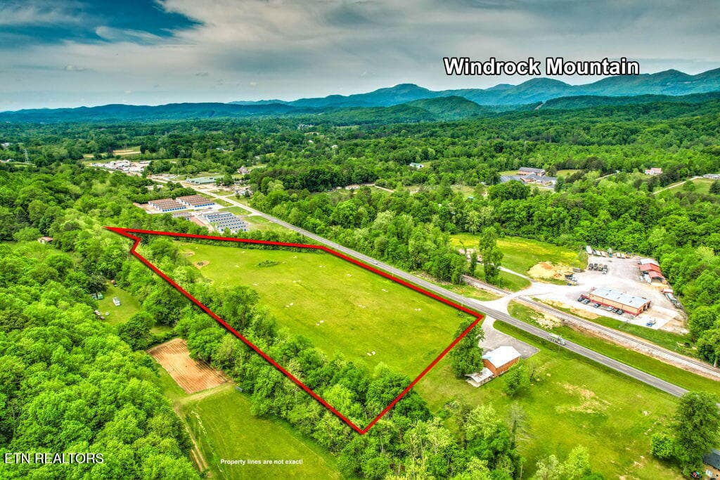 7 - 2073 Oliver Springs Hwy, Clinton, TN 37716