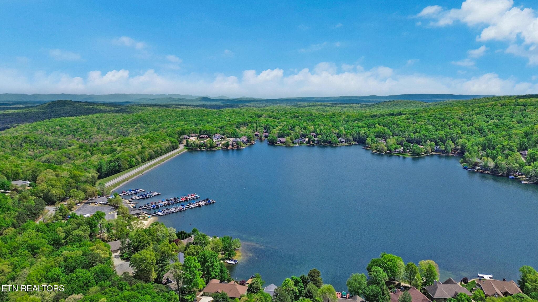 dji_0529-dji_0531 - 126 Mariners Drive, Fairfield Glade, TN 38558
