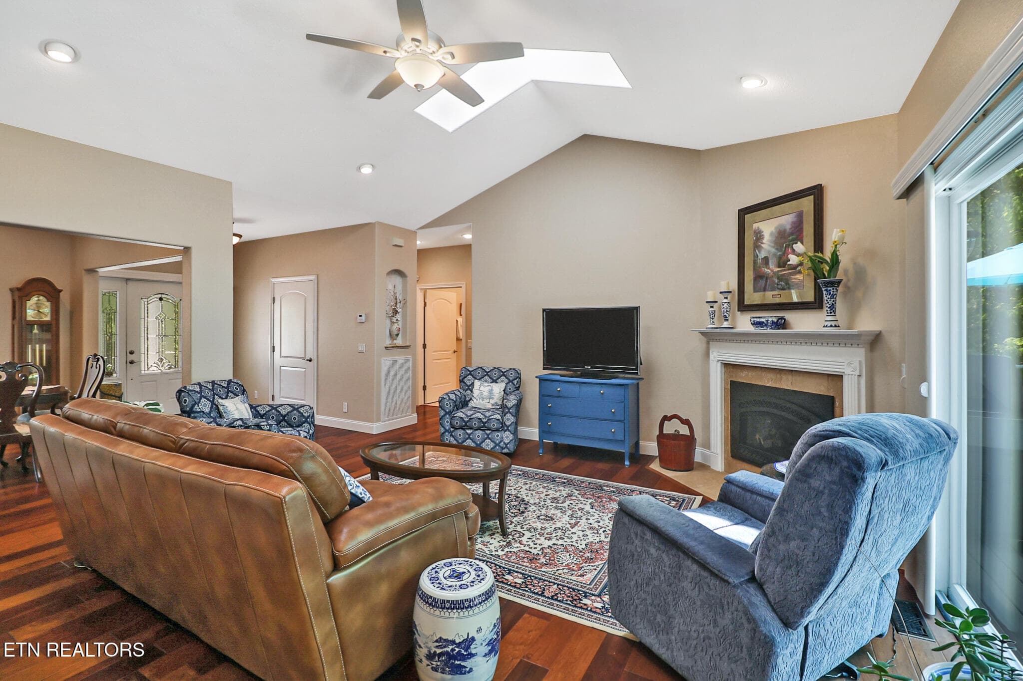 n44a2429-n44a2433 - 126 Mariners Drive, Fairfield Glade, TN 38558