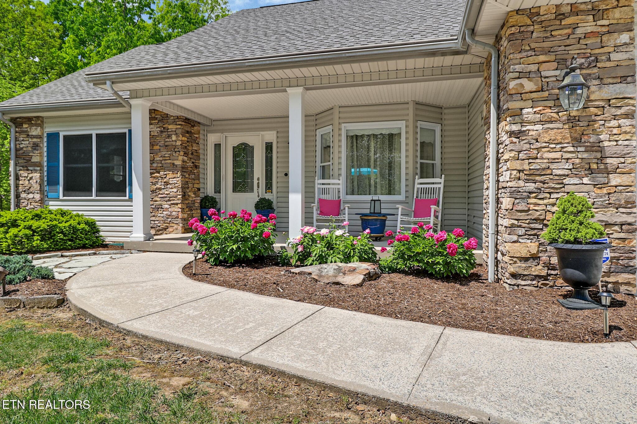 n44a2574-n44a2578 - 126 Mariners Drive, Fairfield Glade, TN 38558