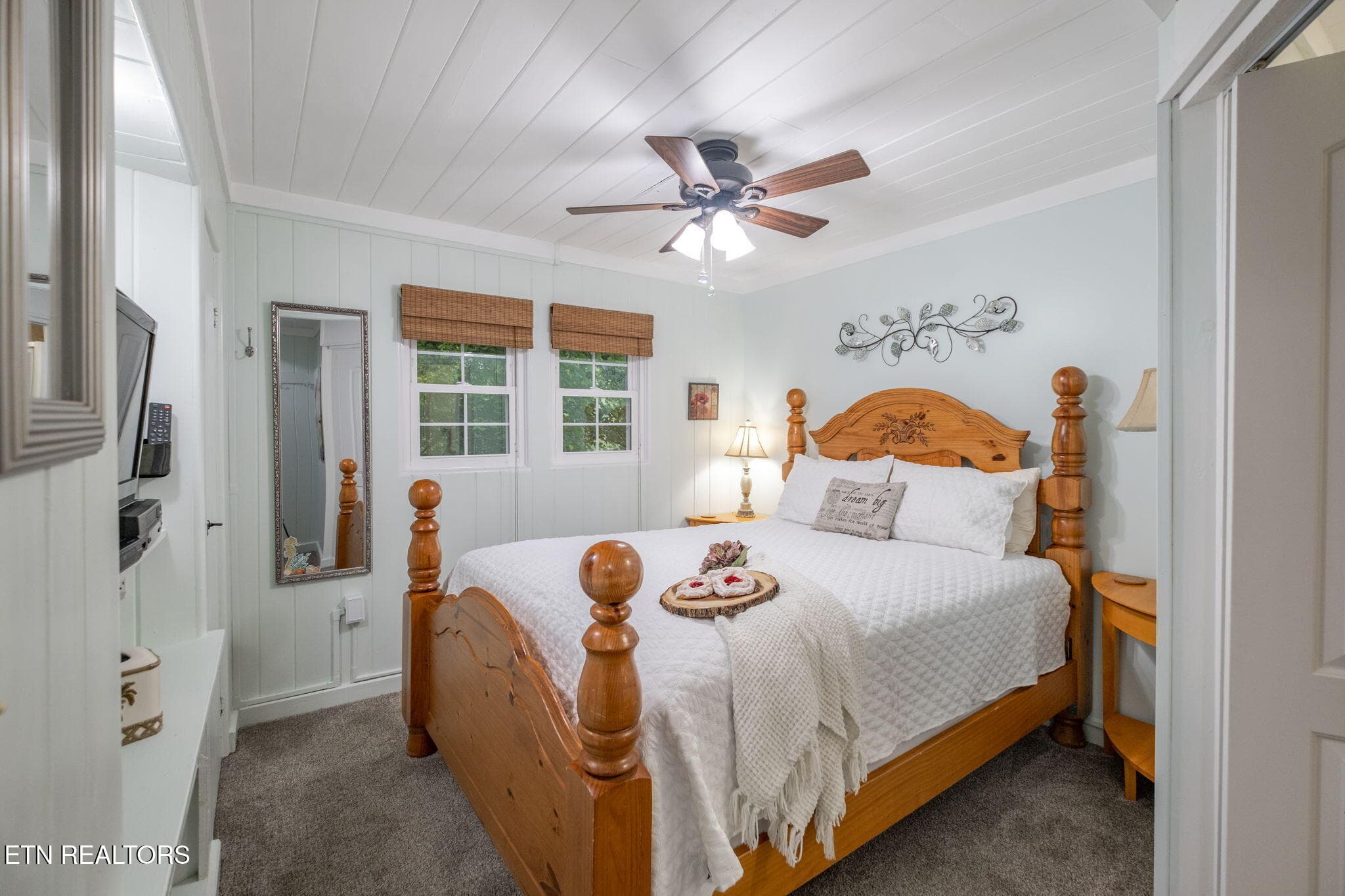 44-web-or-mls-204HillSt-19 - 204 Hill St, Gatlinburg, TN 37738, Gatlinburg