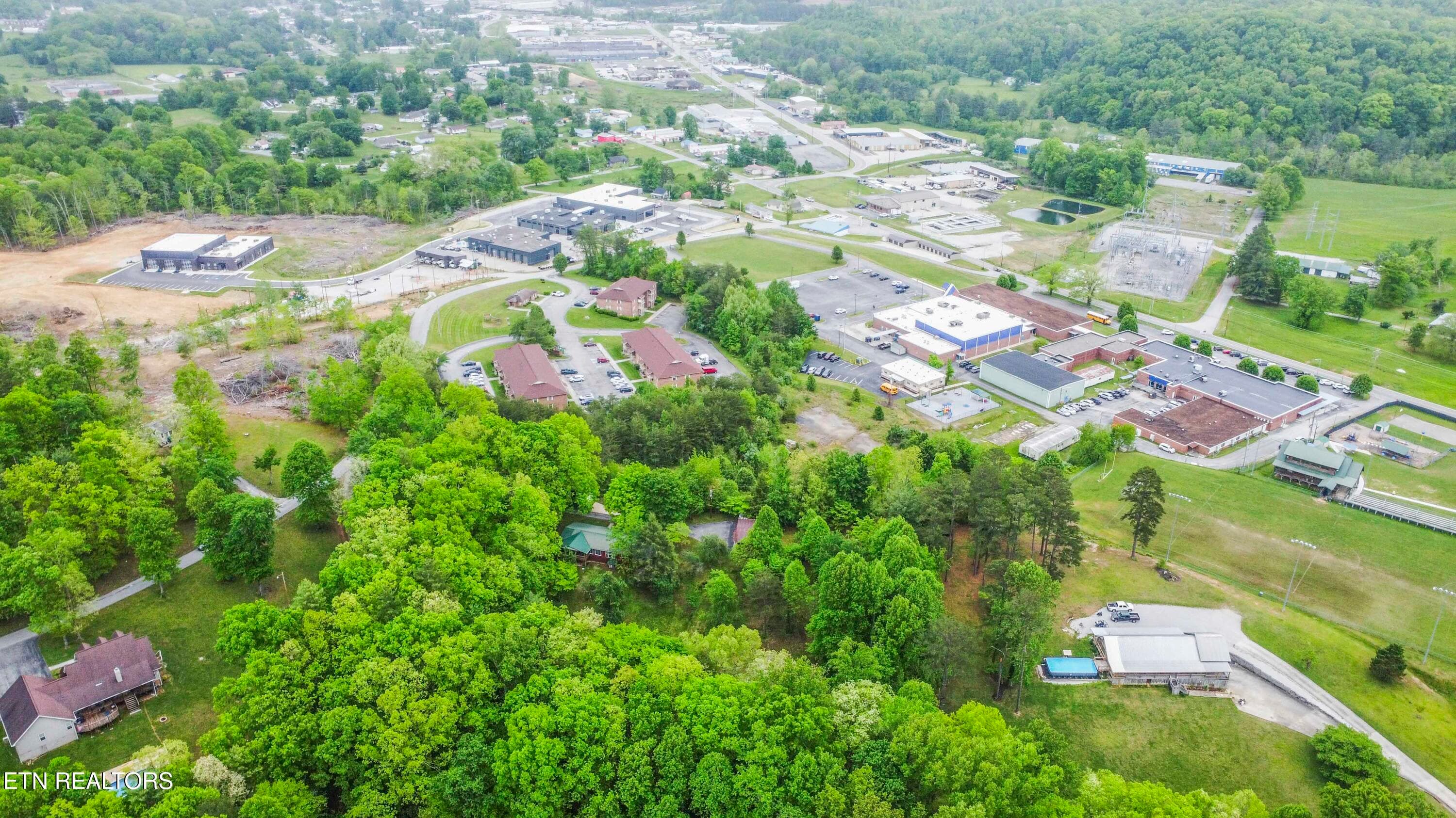 drone 6_1 - 355 Eli Lane, Oneida, TN 37841