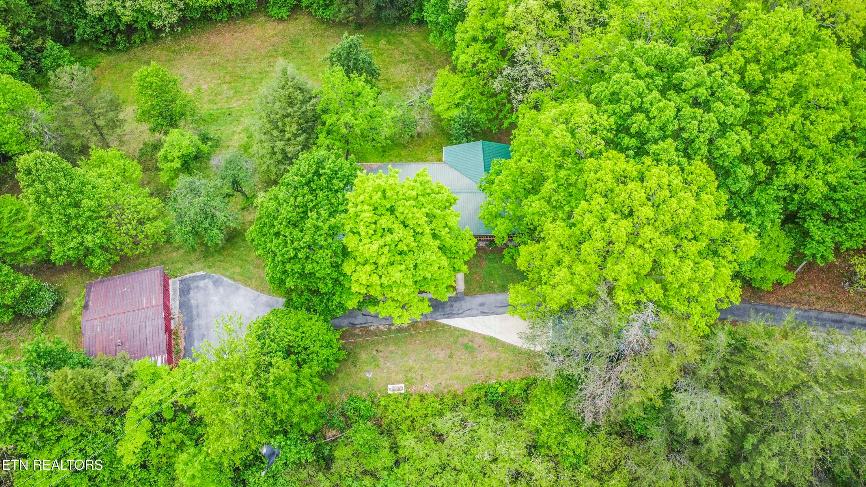 drone 12_1 - 355 Eli Lane, Oneida, TN 37841