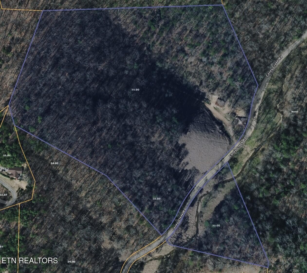 206 Caney Creek Rd, Pigeon Forge, TN 37863