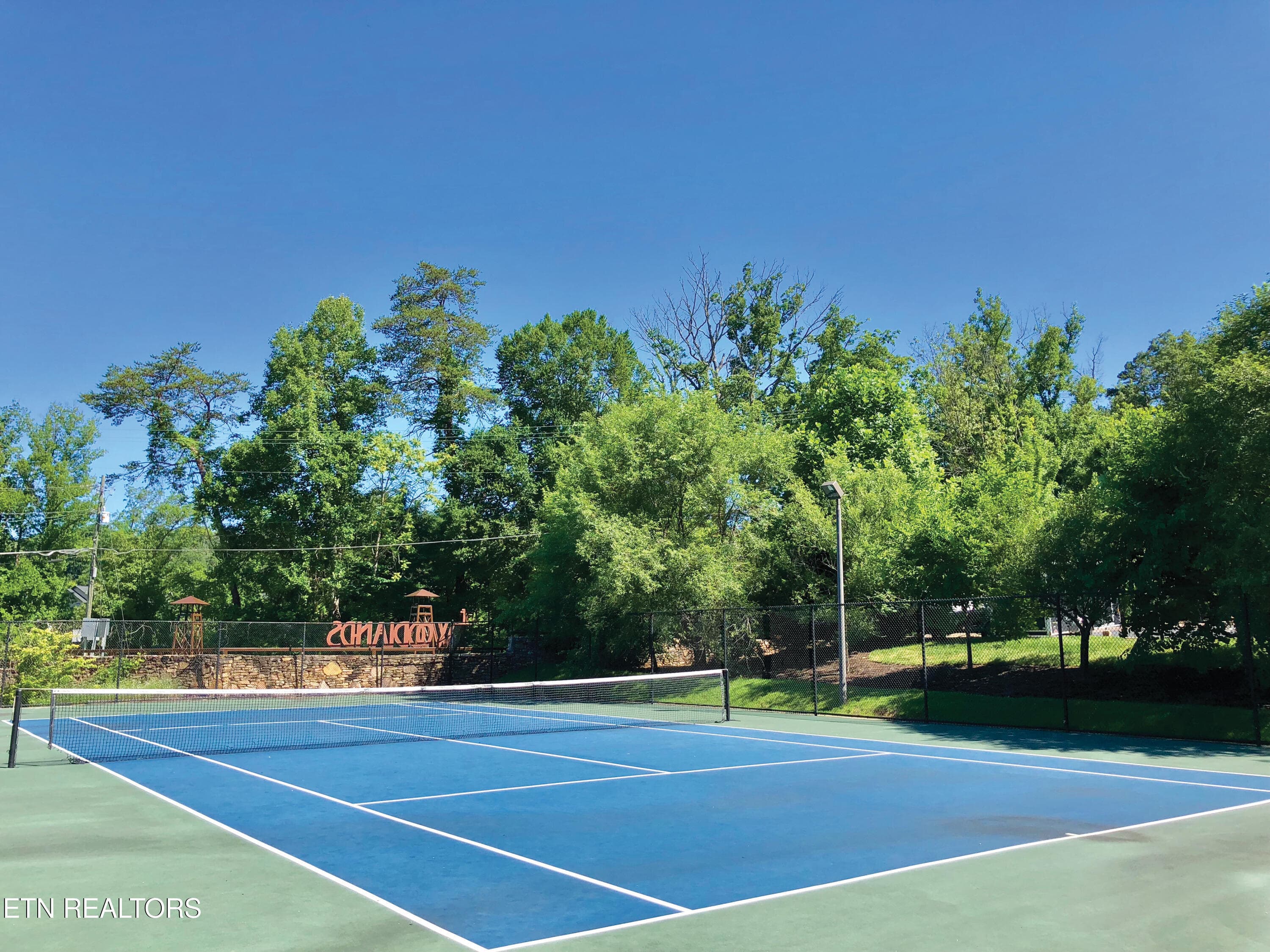 Tennis Court - 3831 Cherokee Woods Way 102, Knoxville, TN 37920, Knoxville