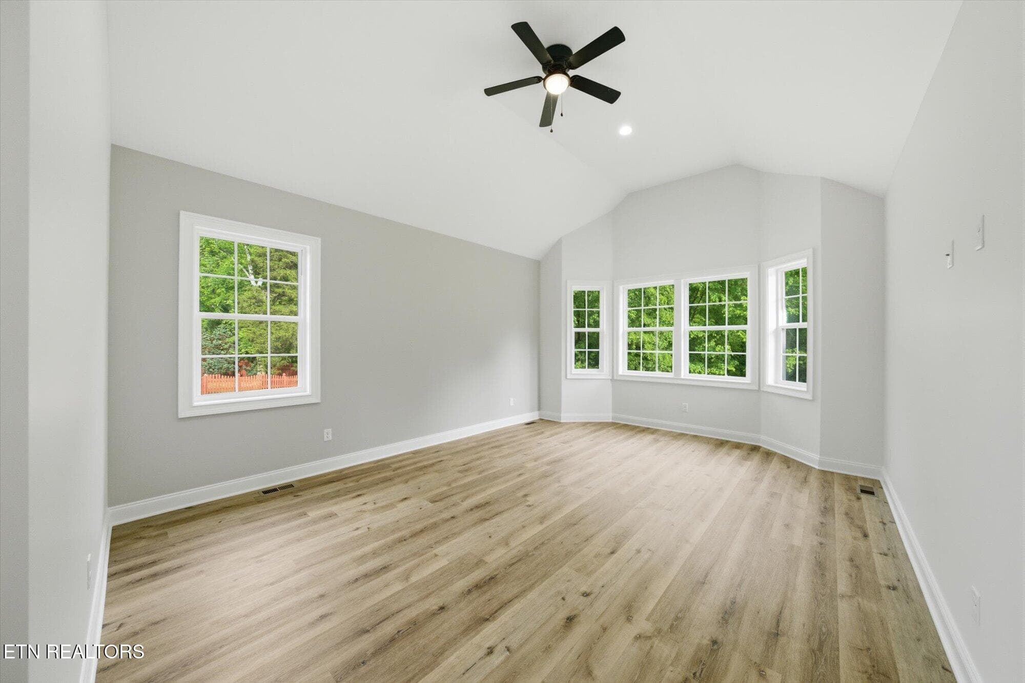 23-3636-S-Creek-Rd-Knoxville-TN-23 - 3636 S Creek Rd, Knoxville, TN 37920