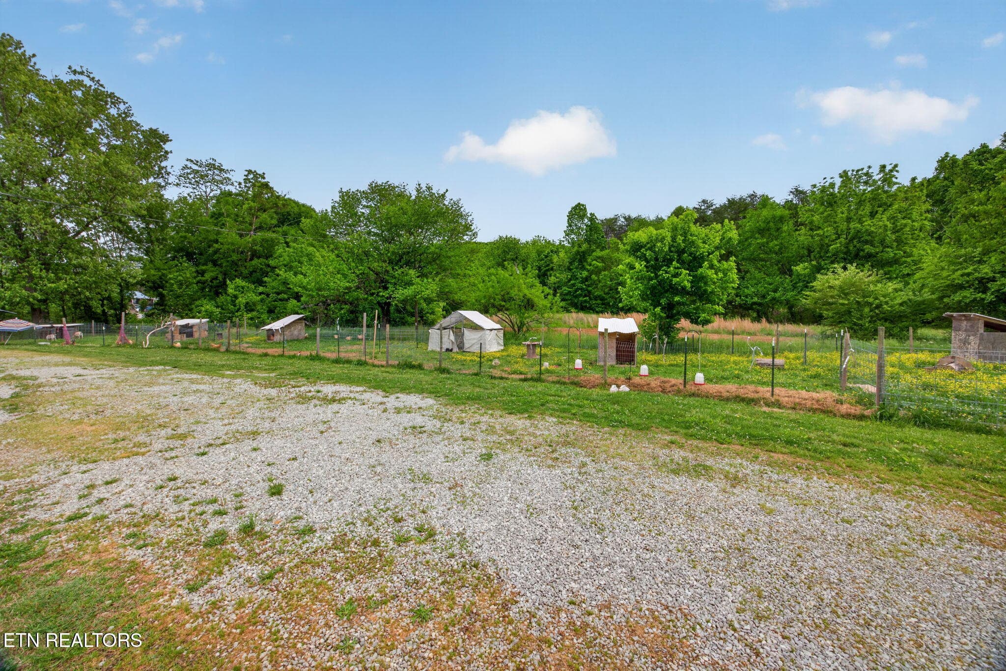 1.38 UNRESTRICTED ACRES - 14910 Old State Highway 28, Pikeville, TN 37367