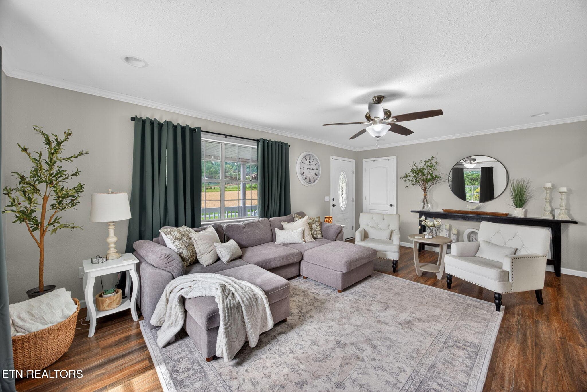LIVING ROOM - 14910 Old State Highway 28, Pikeville, TN 37367