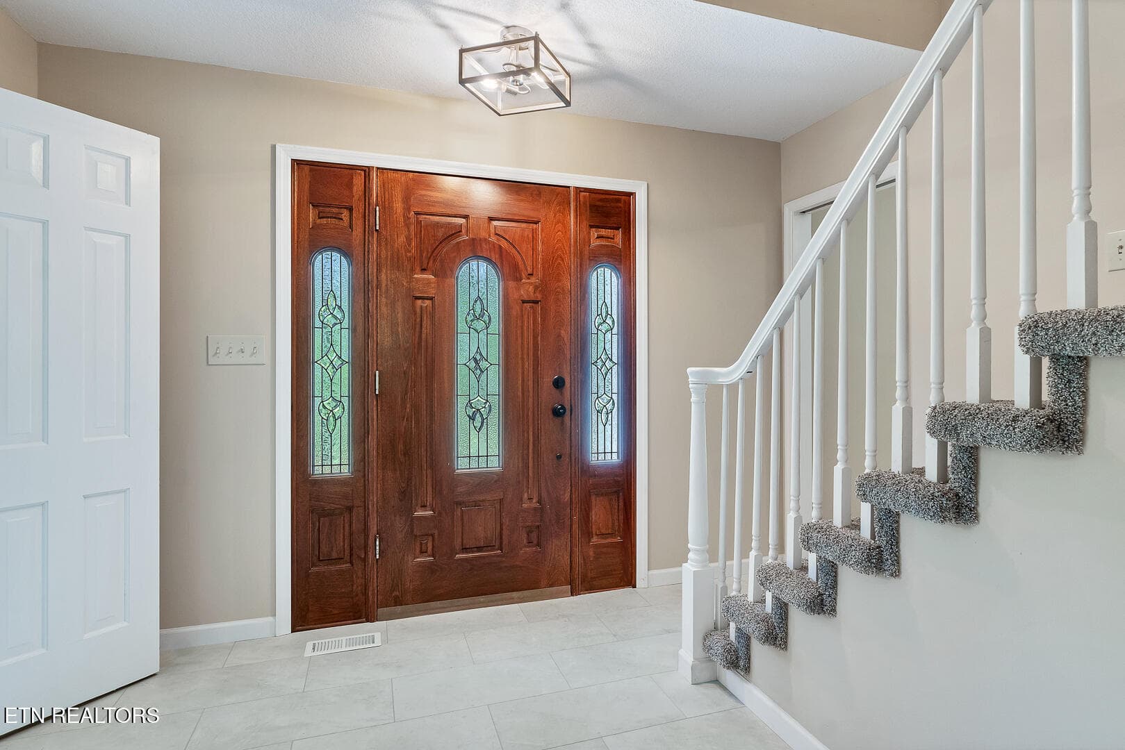 Front Door - 6842 Four Mile Rd, Maryville, TN 37803