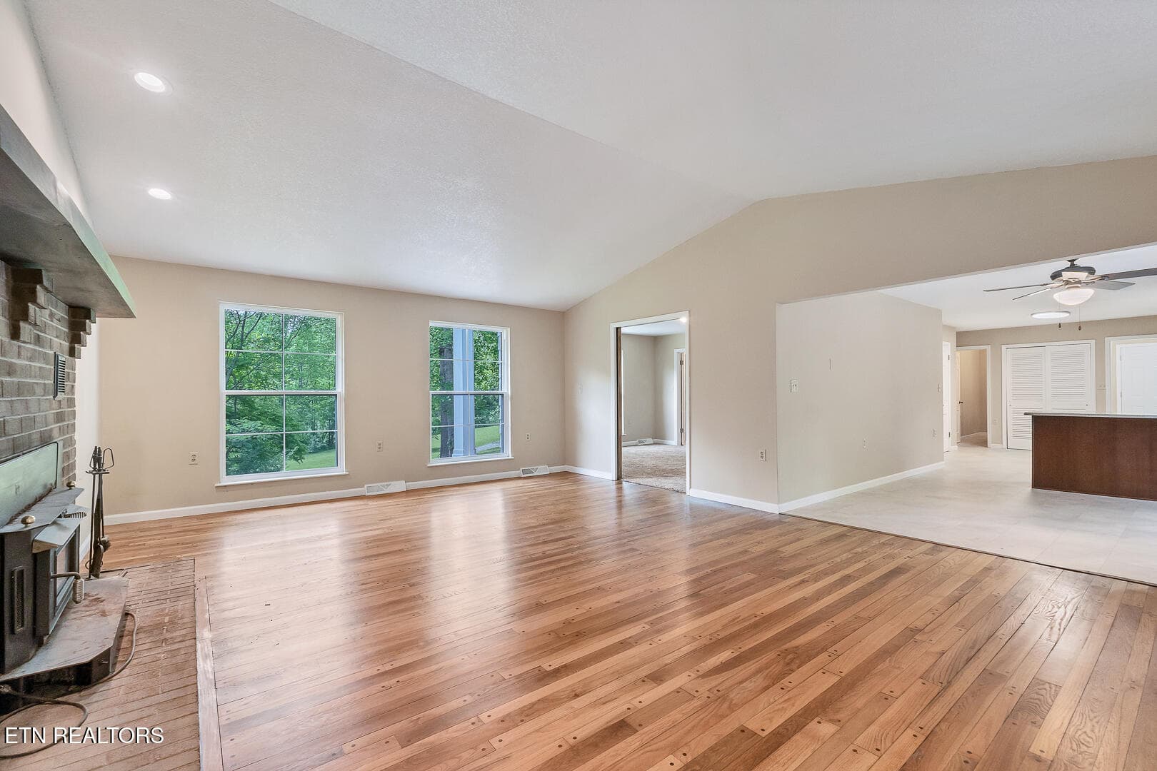 Family Room - 6842 Four Mile Rd, Maryville, TN 37803