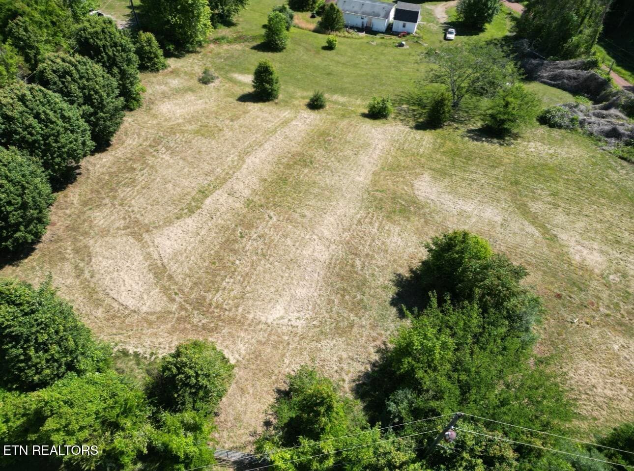 IMG_1626 - 4218 Sweetwater Vonore Rd, Sweetwater, TN 37874
