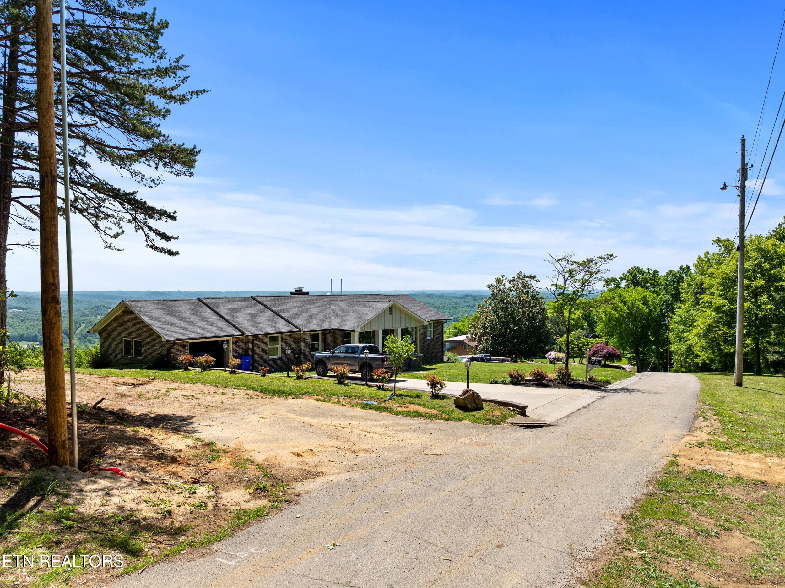 394 ridgewood rd-55 - 394 Ridgewood Rd, Harriman, TN 37748