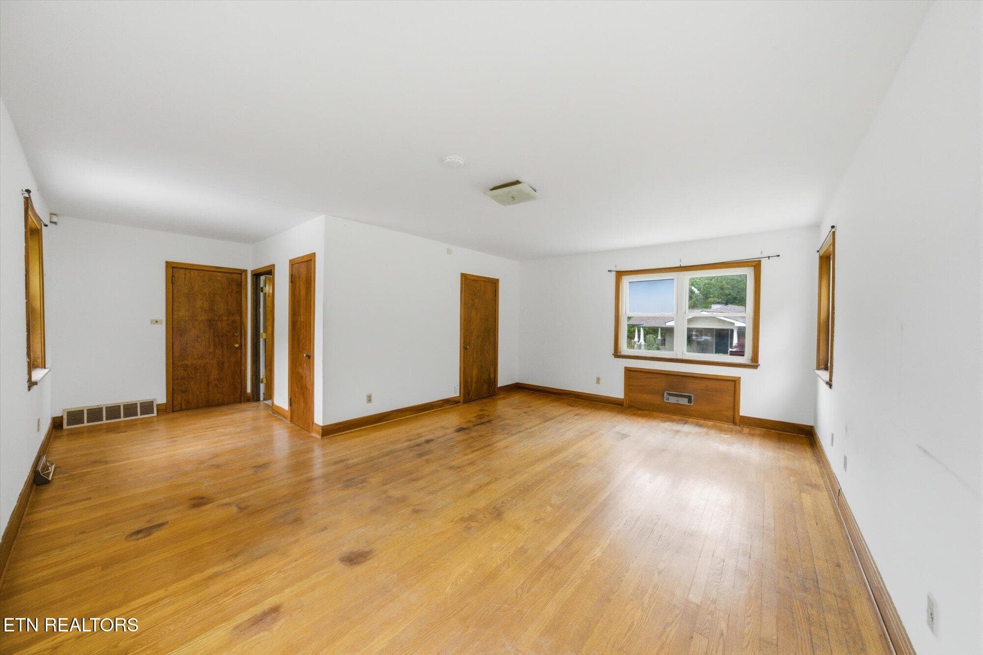 Bedroom #3 - 5215 E Sunset Rd, Knoxville, TN 37914, Knoxville
