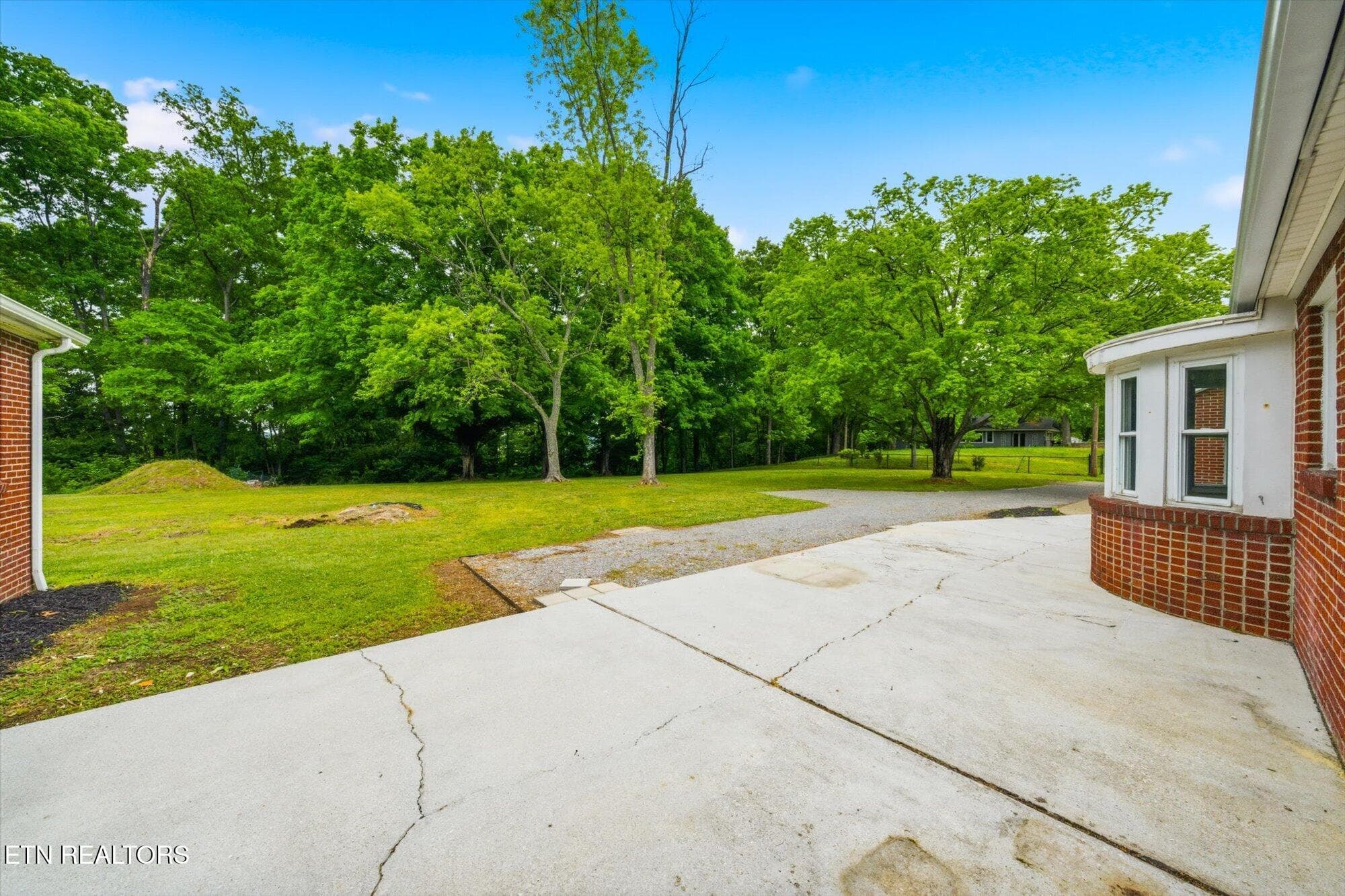 Rear Patio - 5215 E Sunset Rd, Knoxville, TN 37914, Knoxville