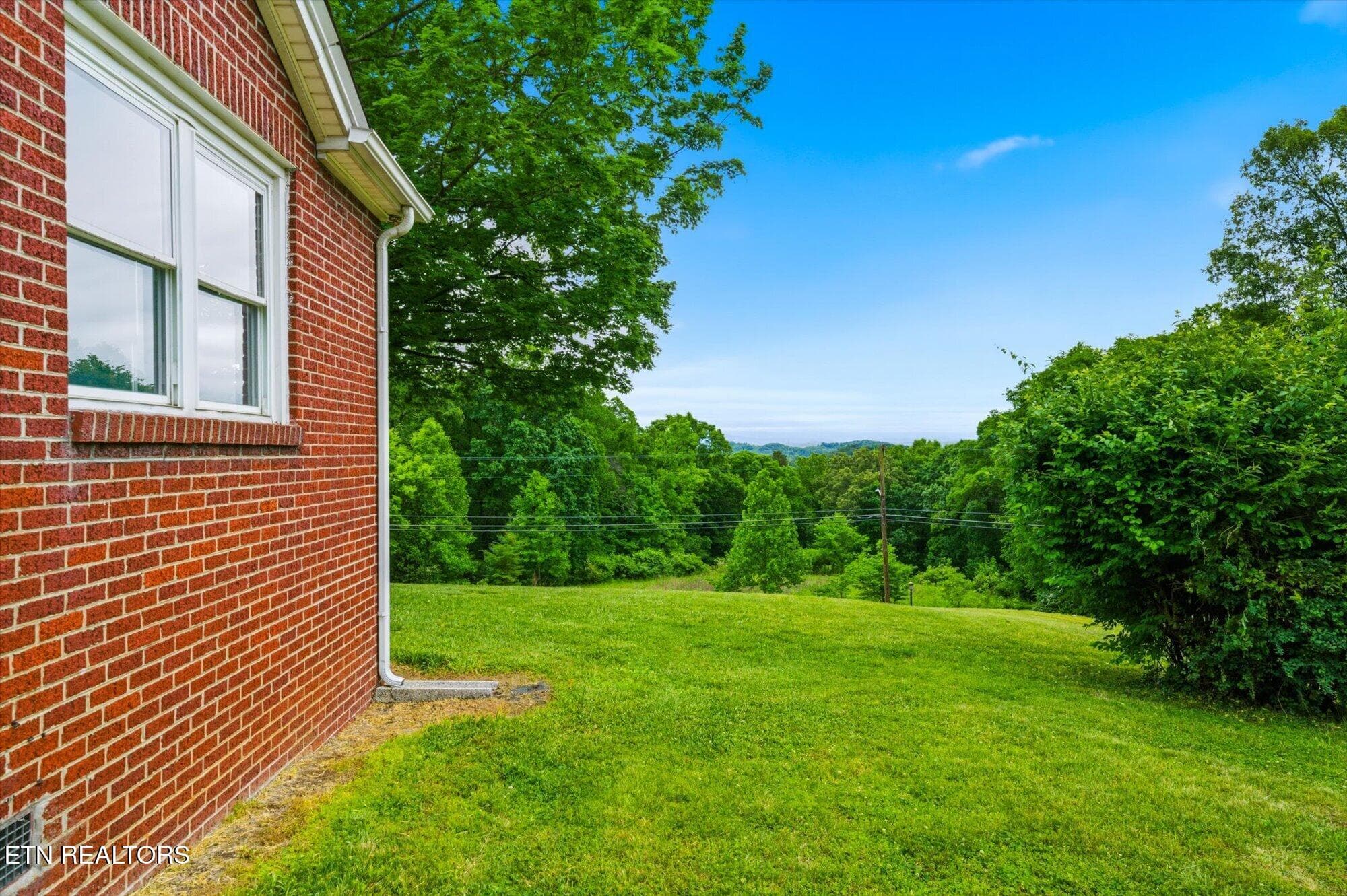 55-5125-E-Sunset-Rd-Knoxville-TN-55 - 5215 E Sunset Rd, Knoxville, TN 37914, Knoxville