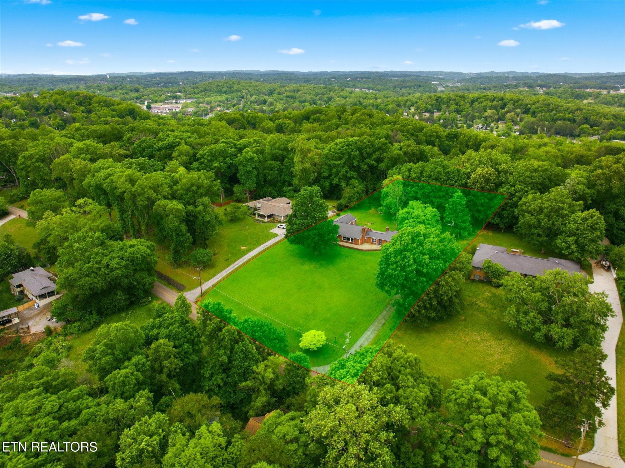 56-5125-E-Sunset-Rd-Knoxville-TN-56 - 5215 E Sunset Rd, Knoxville, TN 37914, Knoxville