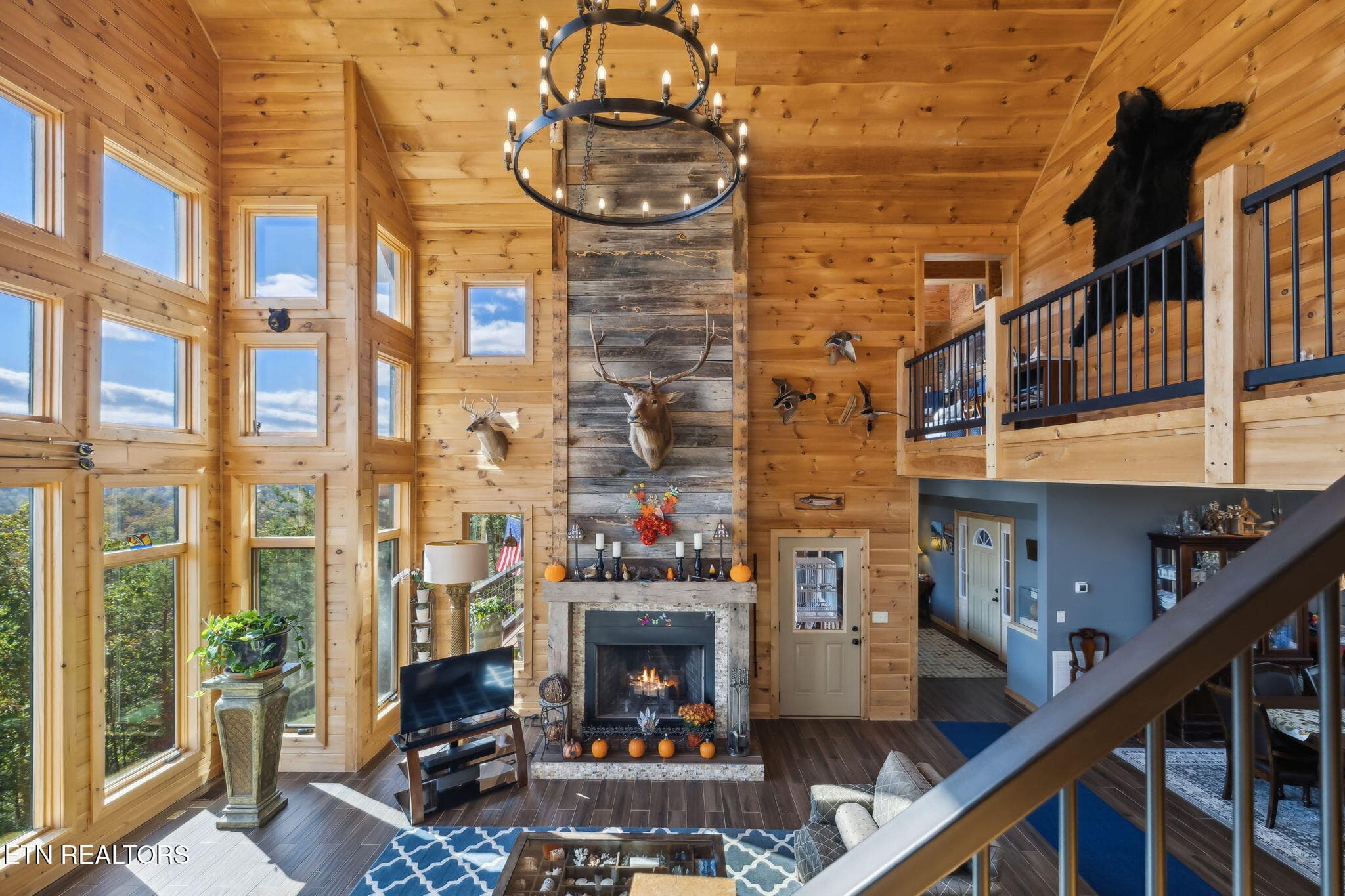 Great Room - 1642 Little Cove Rd, Sevierville, TN 37862